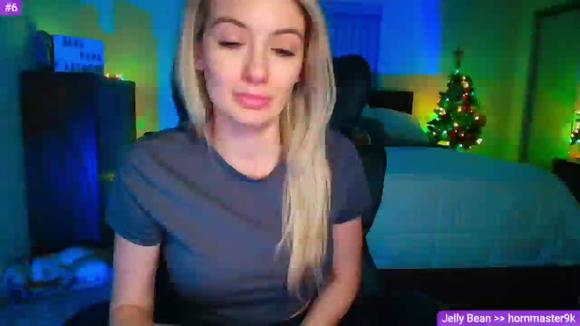 Gallery image thumbnail from Sammy_gray's myfreecams stream on, 04/29/2026, 05:03 image 12 of 20