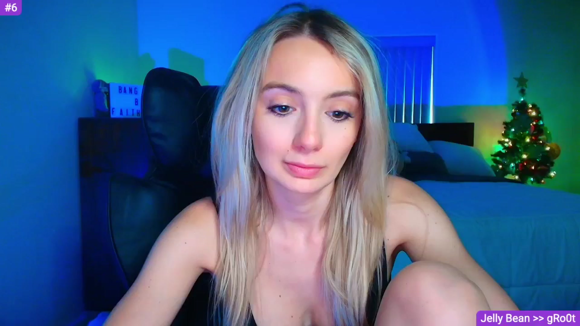 Gallery image thumbnail from Sammy_gray's myfreecams stream on, 05/01/2026, 24:21 image 9 of 20