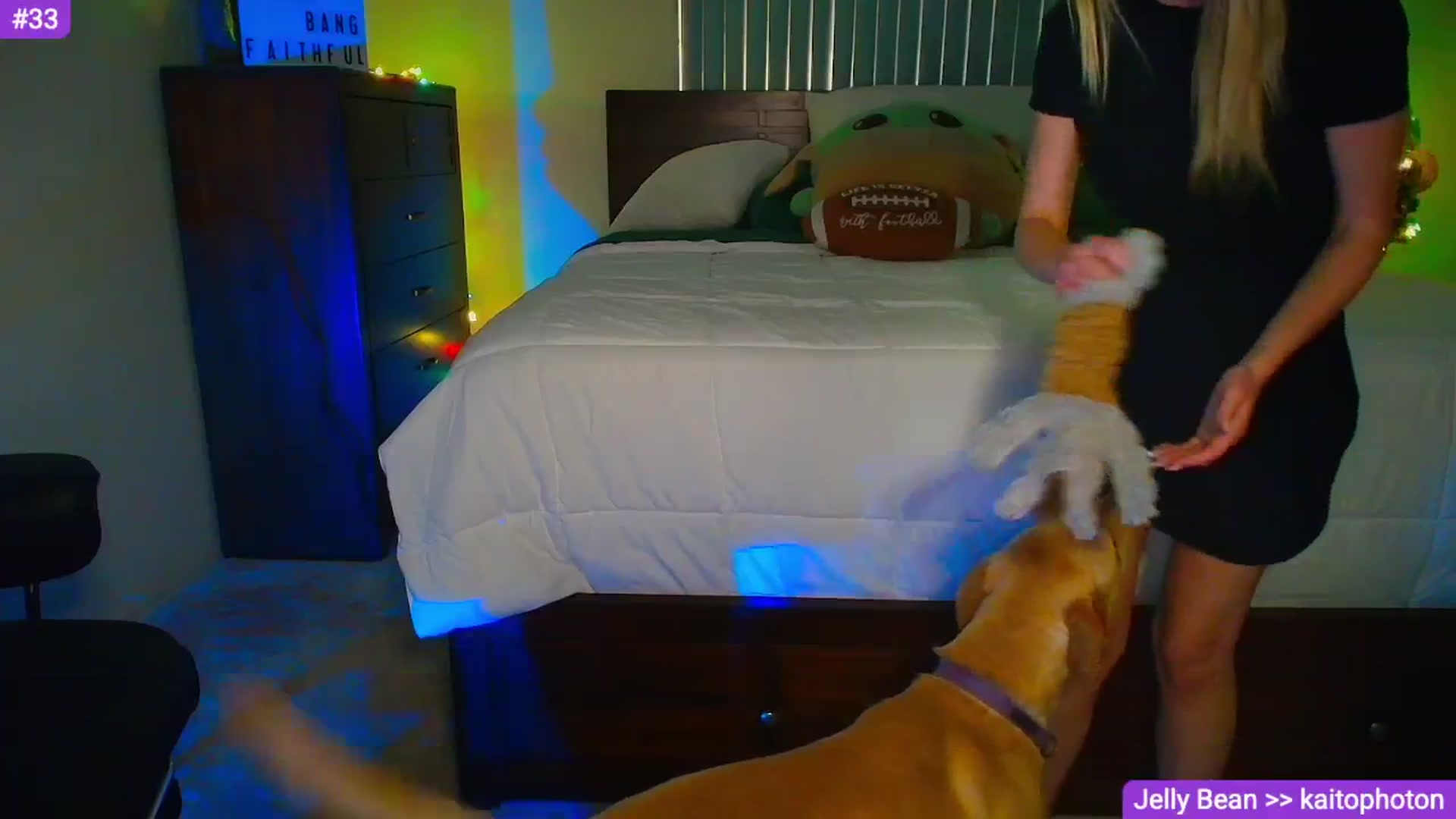 Gallery image thumbnail from Sammy_gray's myfreecams stream on, 05/02/2026, 04:50 image 5 of 20