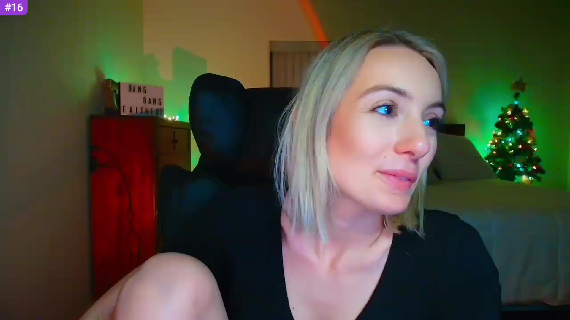 Gallery image thumbnail from Sammy_gray's myfreecams stream on, 05/07/2026, 03:49 image 18 of 20