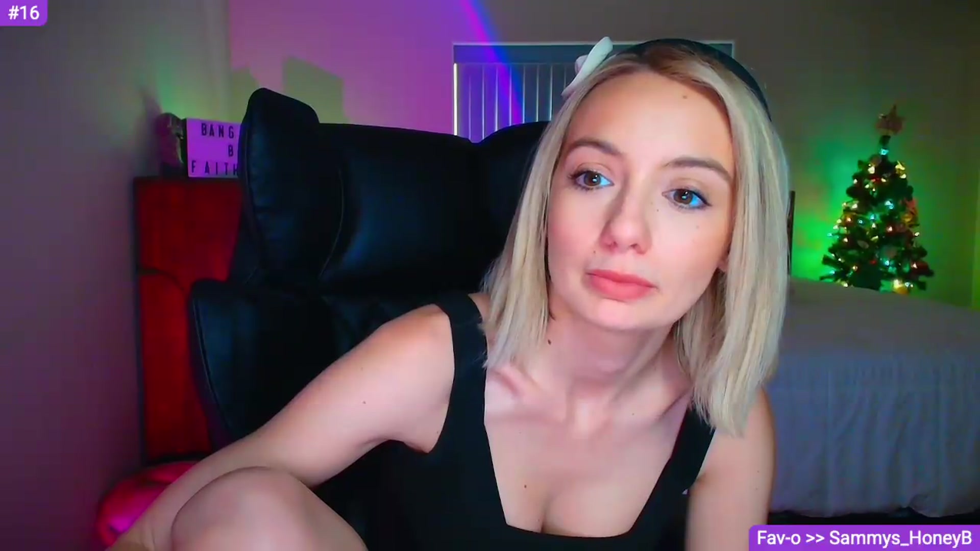 Gallery image thumbnail from Sammy_gray's myfreecams stream on, 05/13/2026, 24:00 image 7 of 20