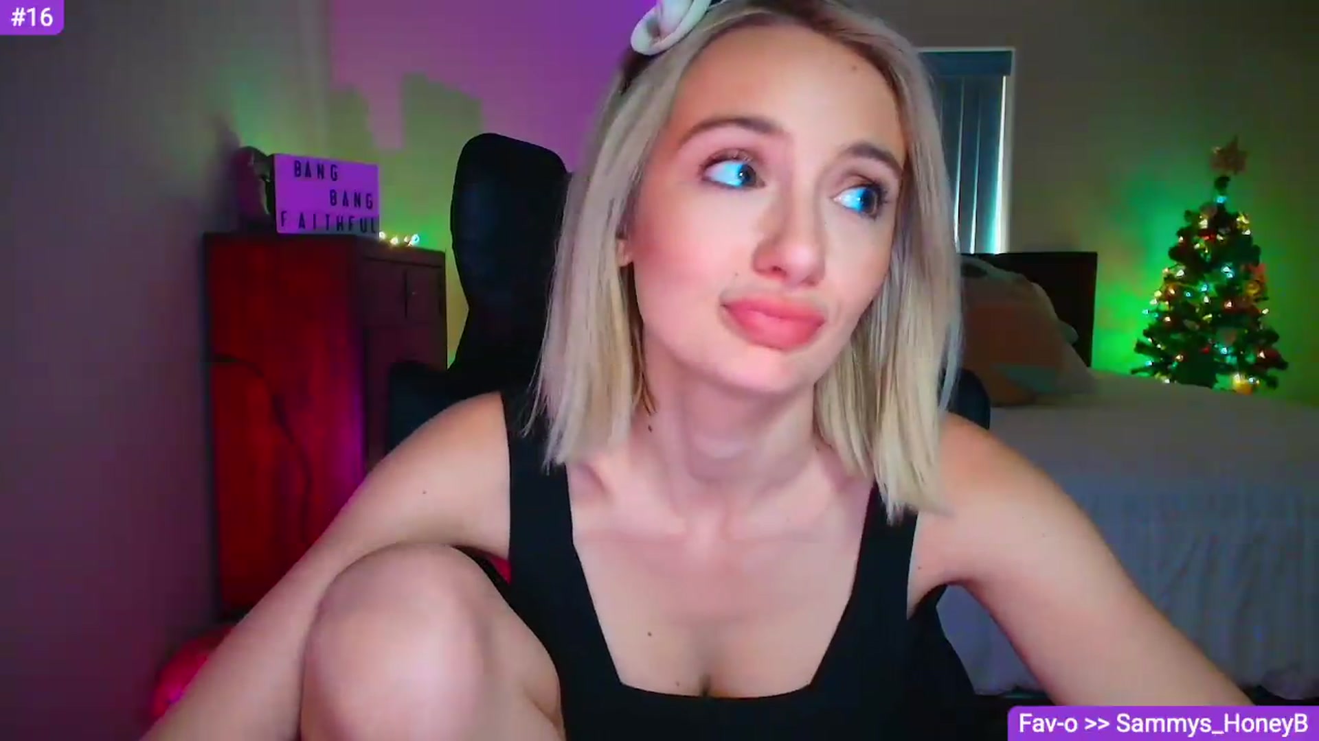 Gallery image thumbnail from Sammy_gray's myfreecams stream on, 05/13/2026, 24:00 image 14 of 20