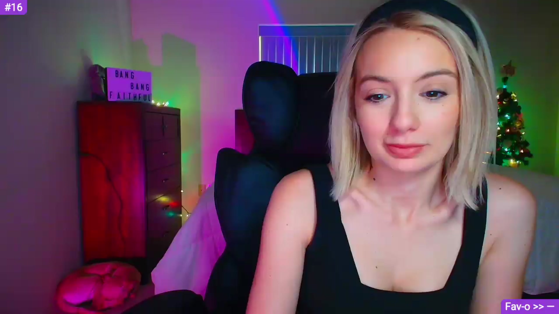 Gallery image thumbnail from Sammy_gray's myfreecams stream on, 05/13/2026, 24:00 image 1 of 20