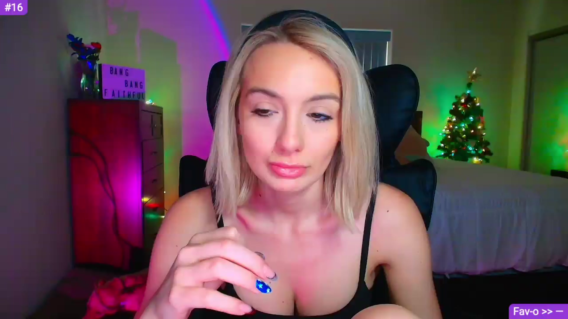 Gallery image thumbnail from Sammy_gray's myfreecams stream on, 05/14/2026, 24:56 image 6 of 20