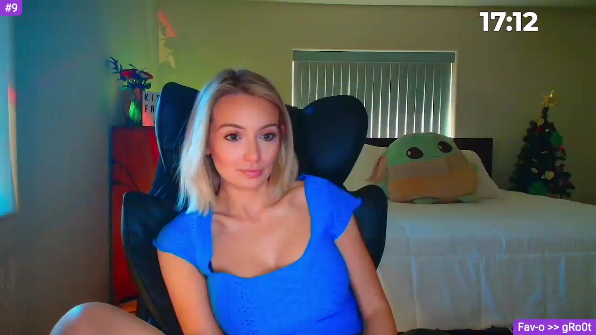 Gallery image thumbnail from Sammy_gray's myfreecams stream on, 05/17/2026, 24:32 image 5 of 20