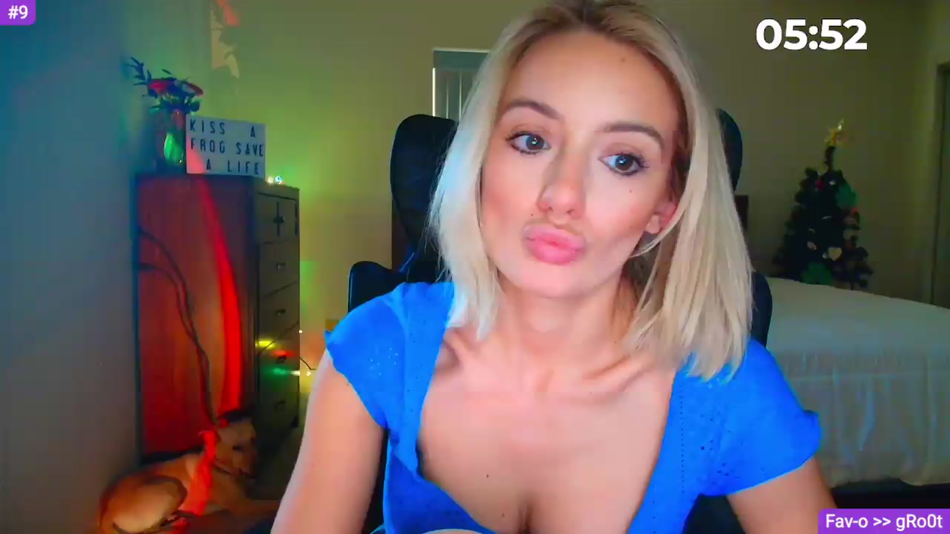 Gallery image thumbnail from Sammy_gray's myfreecams stream on, 05/17/2026, 24:32 image 15 of 20