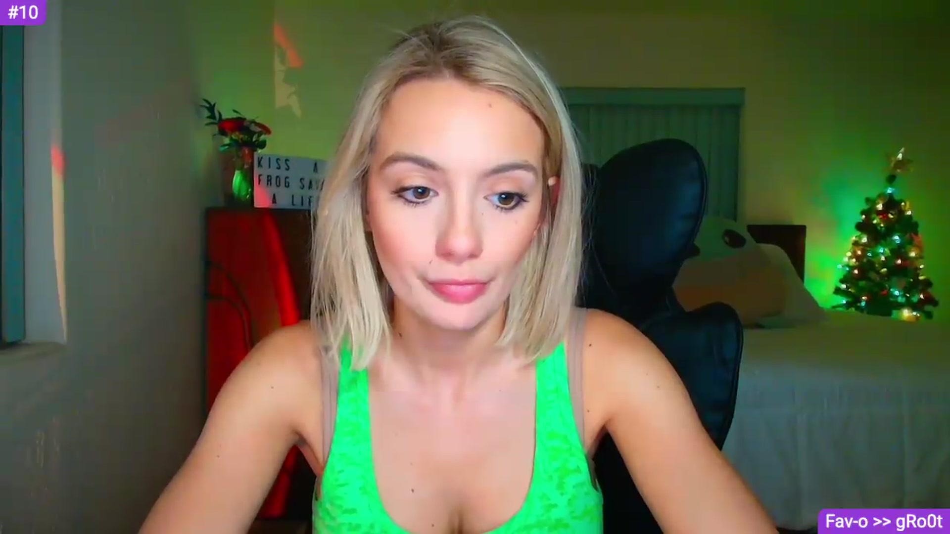 Gallery image thumbnail from Sammy_gray's myfreecams stream on, 05/18/2026, 04:42 image 13 of 20