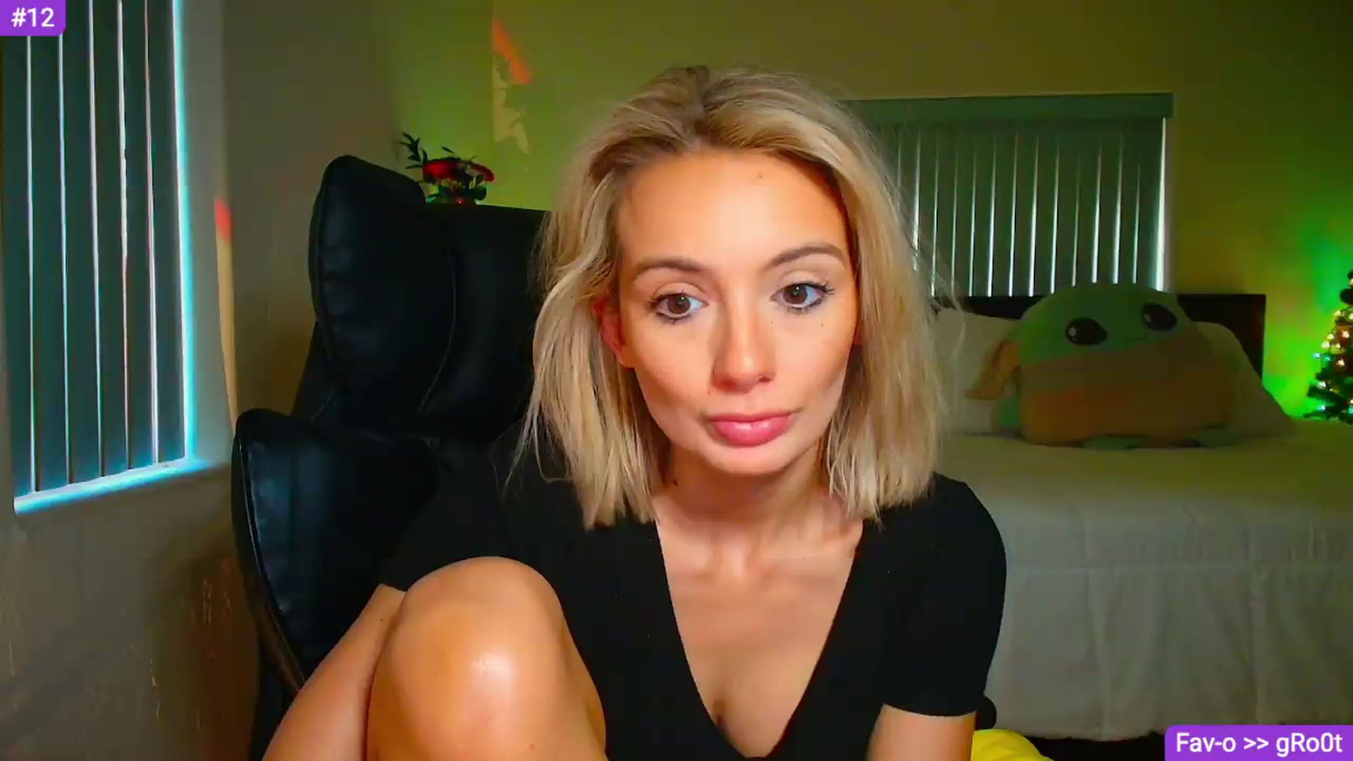 Gallery image thumbnail from Sammy_gray's myfreecams stream on, 05/19/2026, 02:10 image 2 of 20