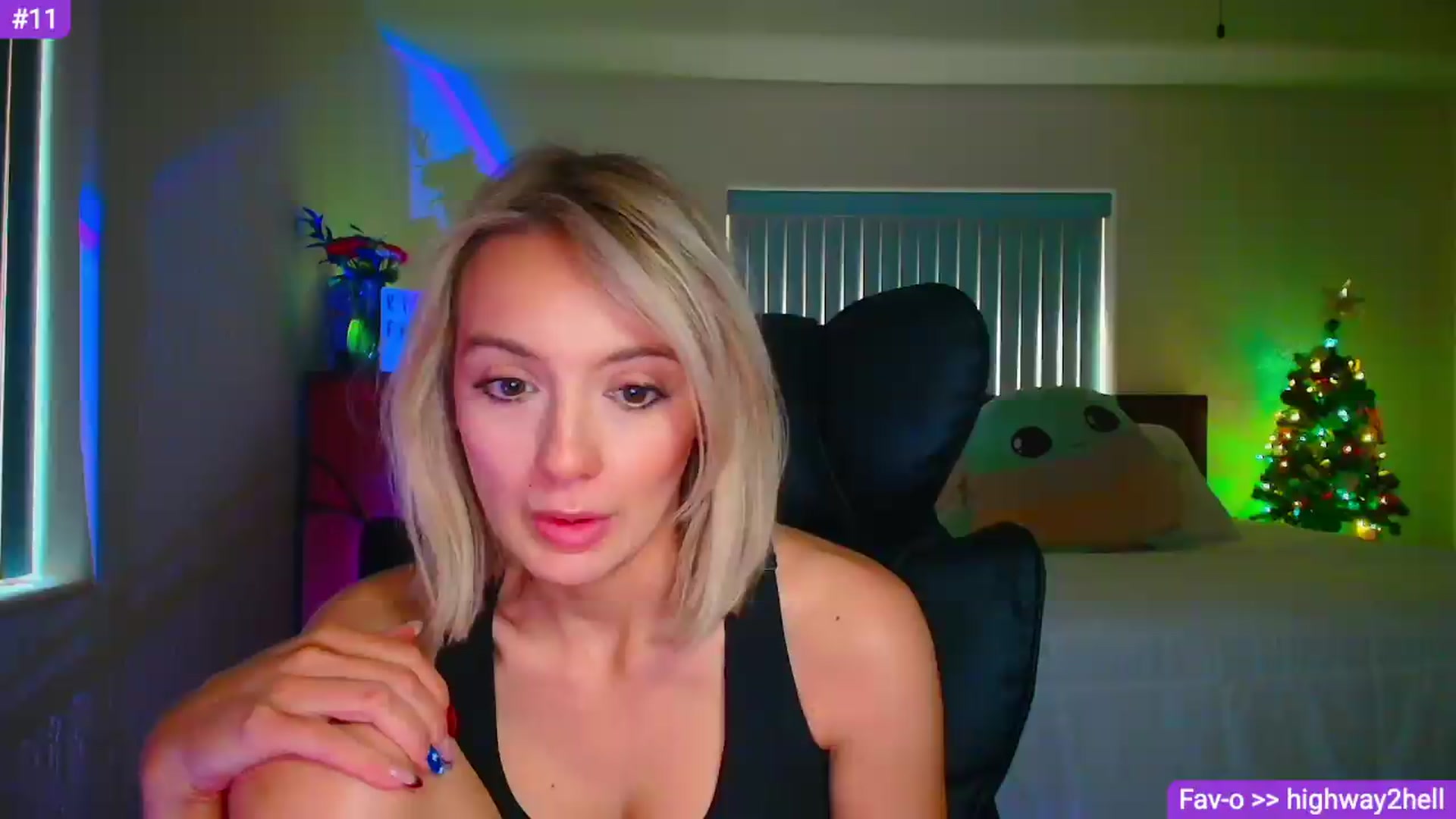 Gallery image thumbnail from Sammy_gray's myfreecams stream on, 05/20/2026, 24:52 image 9 of 20