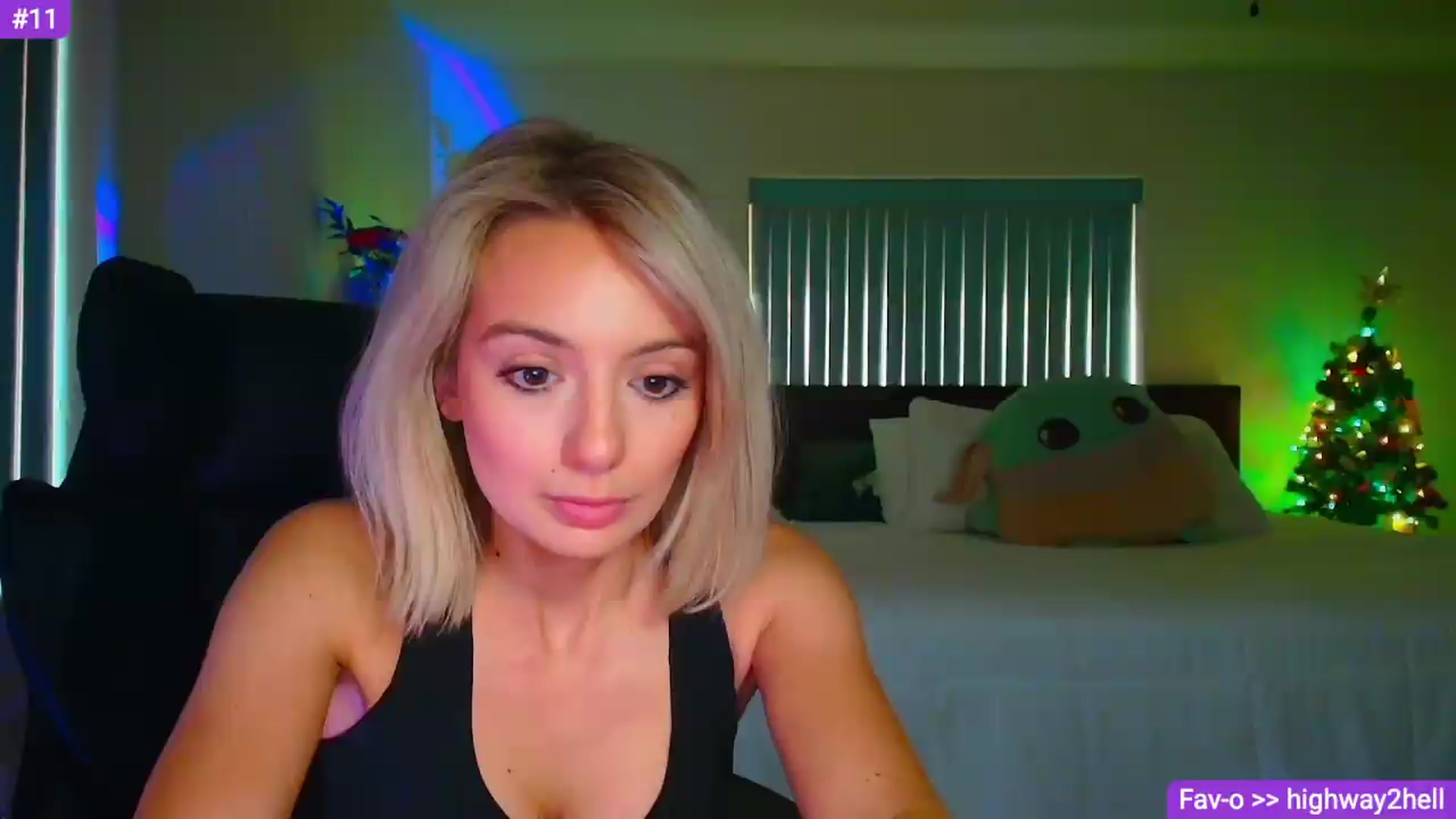 Gallery image thumbnail from Sammy_gray's myfreecams stream on, 05/20/2026, 24:52 image 16 of 20