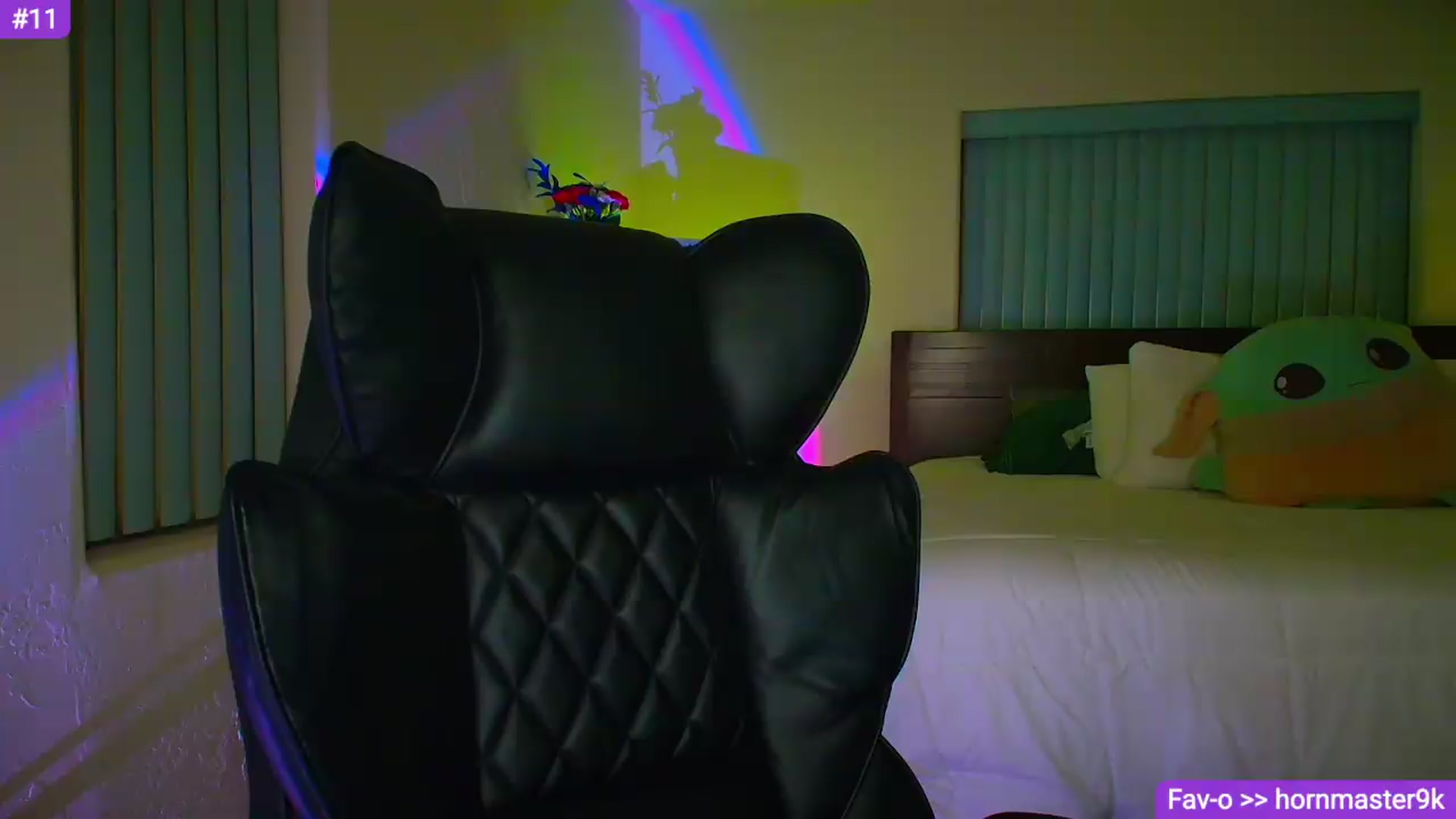 Gallery image thumbnail from Sammy_gray's myfreecams stream on, 05/20/2026, 03:46 image 7 of 20