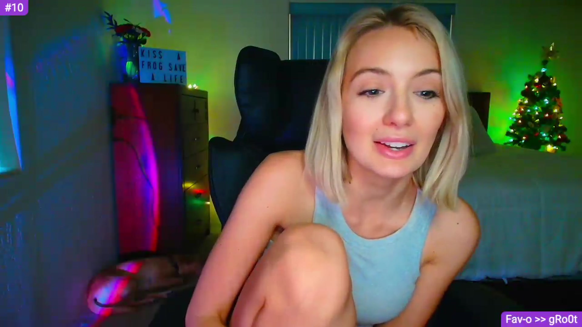 Gallery image thumbnail from Sammy_gray's myfreecams stream on, 05/21/2026, 03:15 image 9 of 20