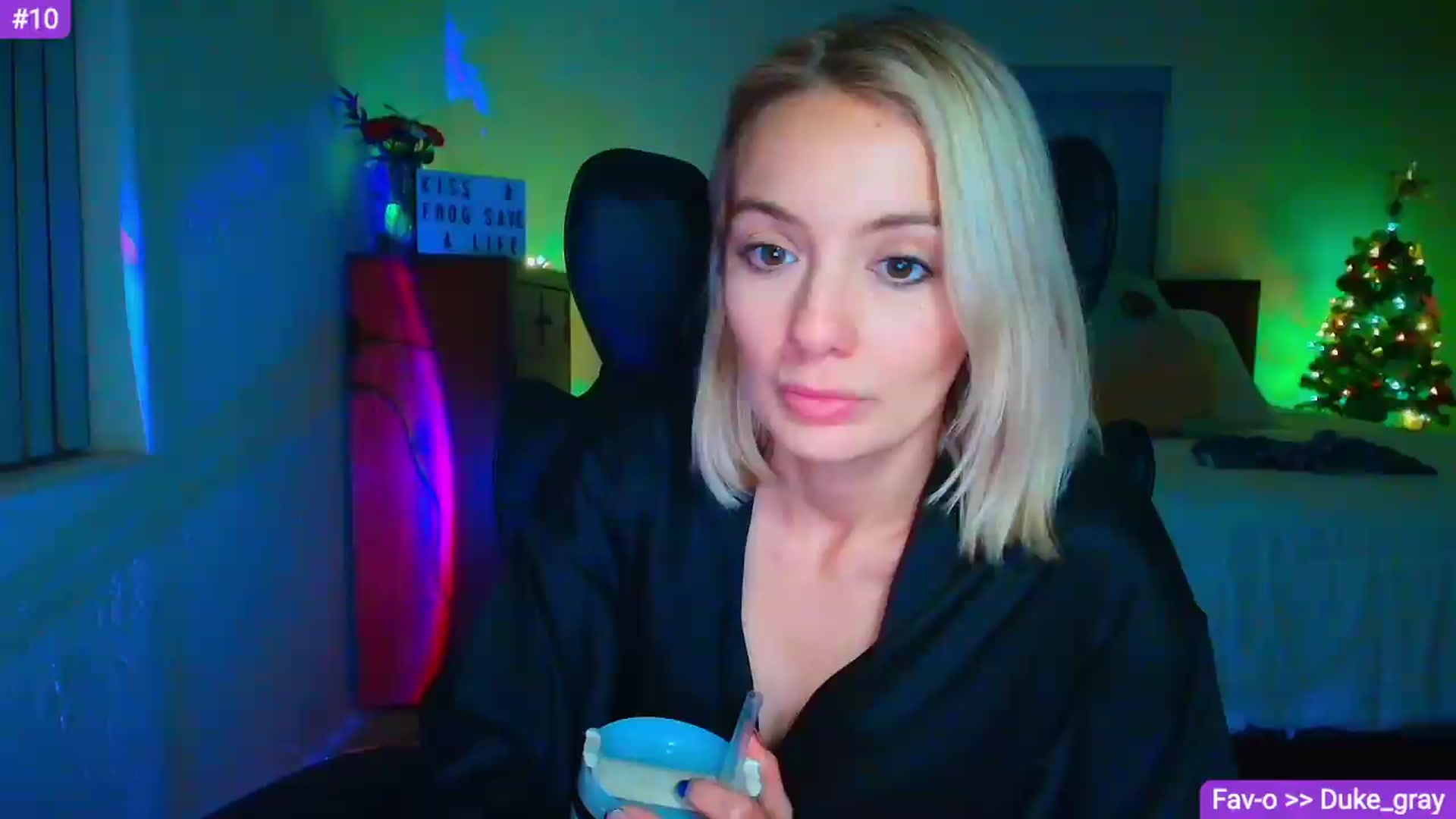 Gallery image thumbnail from Sammy_gray's myfreecams stream on, 05/21/2026, 06:27 image 9 of 20