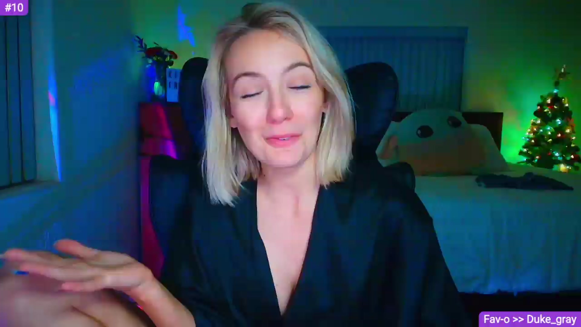 Gallery image thumbnail from Sammy_gray's myfreecams stream on, 05/21/2026, 06:27 image 11 of 20