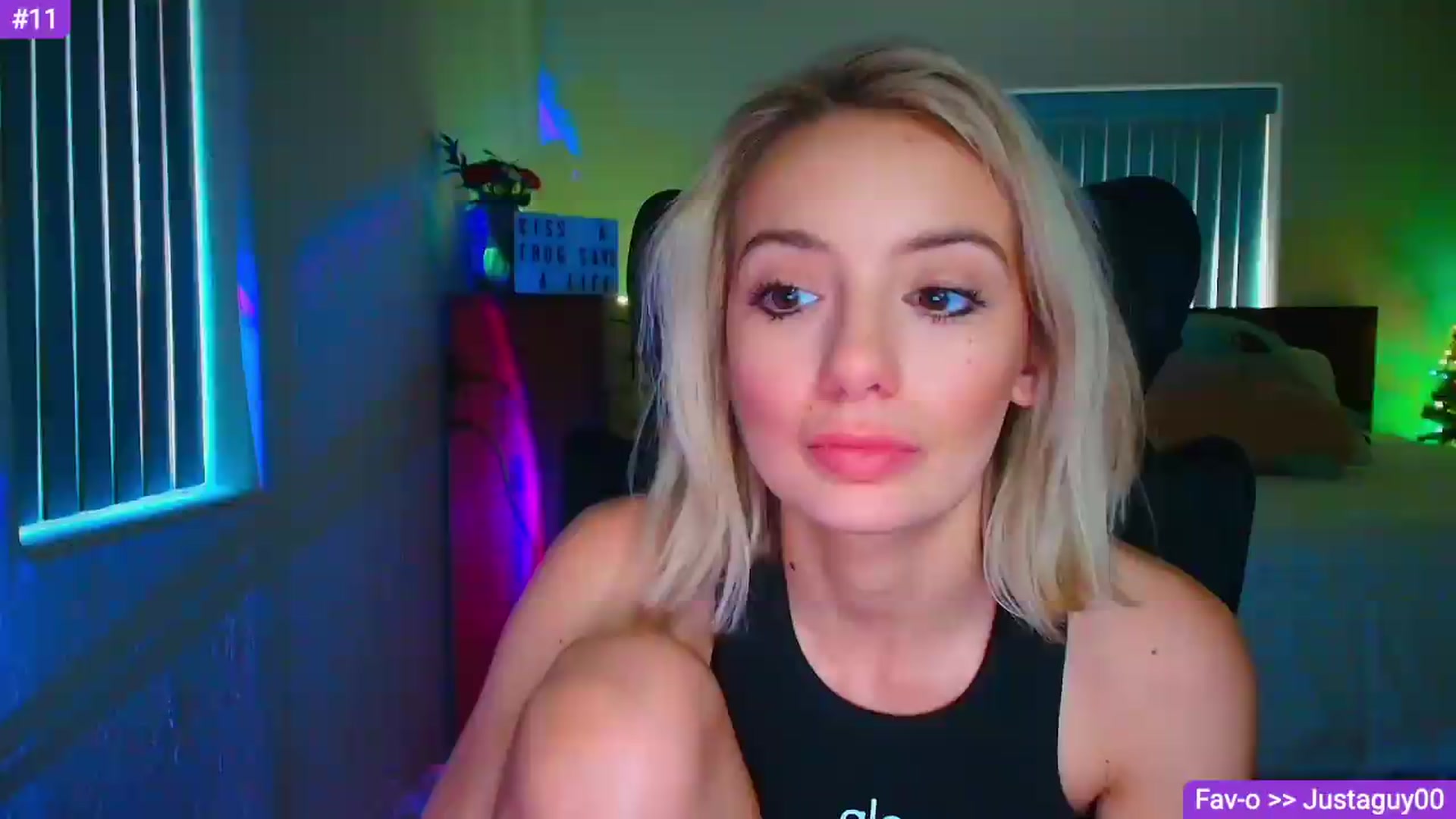 Gallery image thumbnail from Sammy_gray's myfreecams stream on, 05/22/2026, 01:17 image 1 of 20