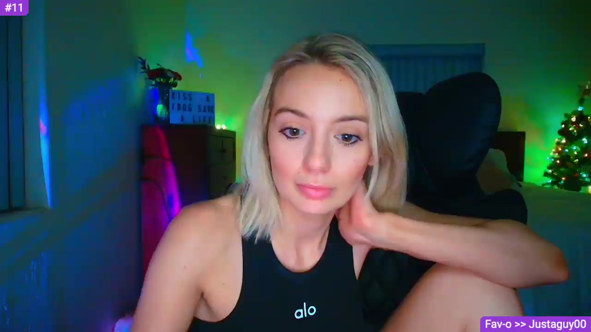 Gallery image thumbnail from Sammy_gray's myfreecams stream on, 05/22/2026, 06:11 image 6 of 20
