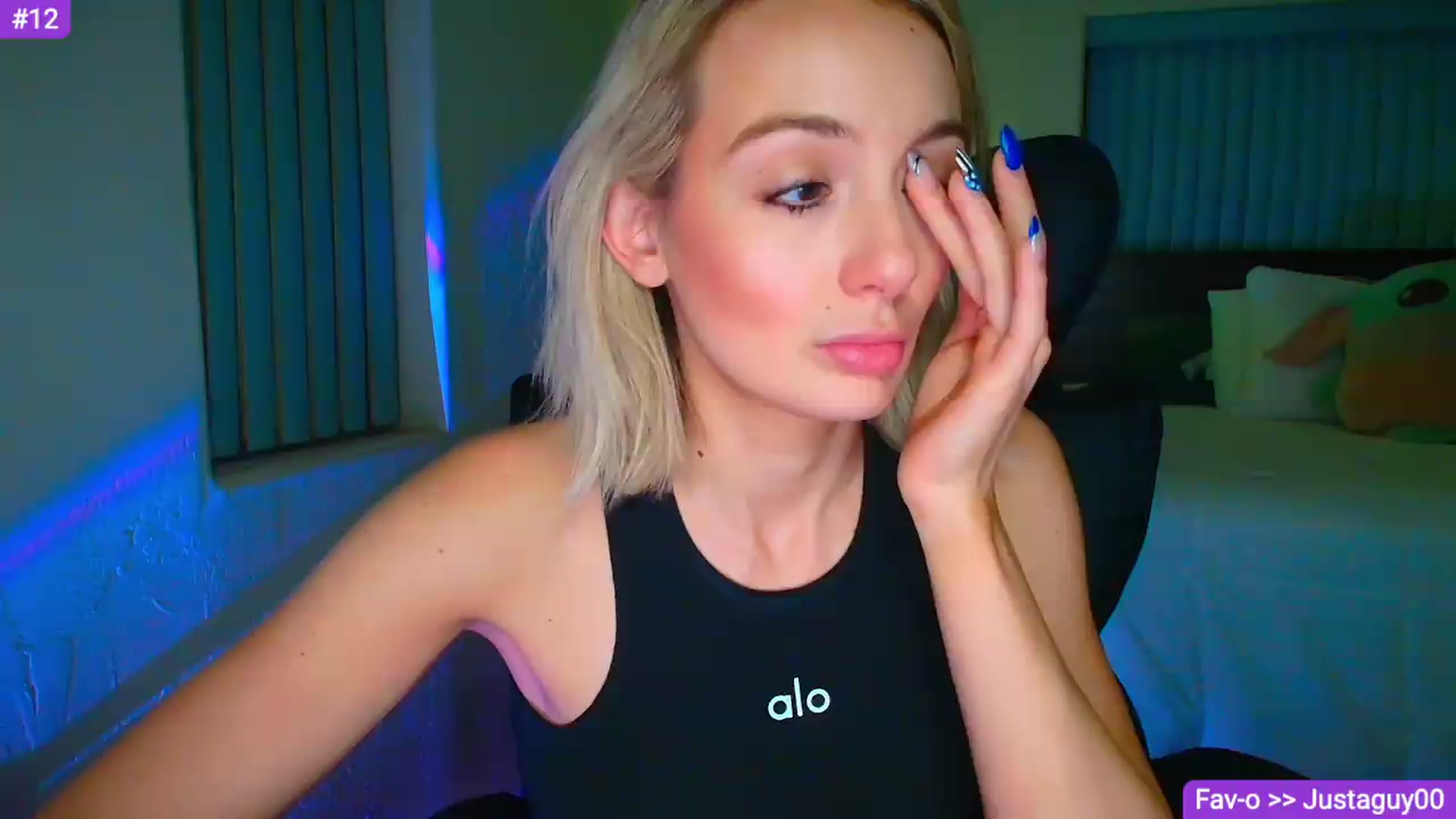 Gallery image thumbnail from Sammy_gray's myfreecams stream on, 05/22/2026, 07:16 image 12 of 20