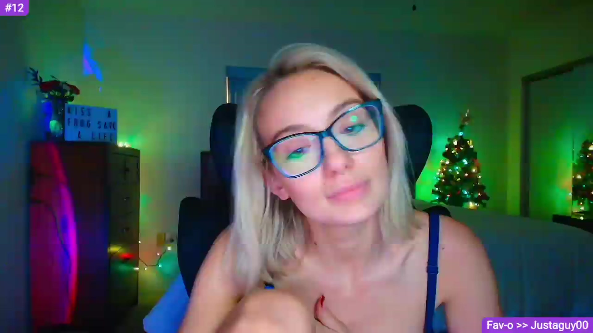 Gallery image thumbnail from Sammy_gray's myfreecams stream on, 05/23/2026, 04:38 image 5 of 20