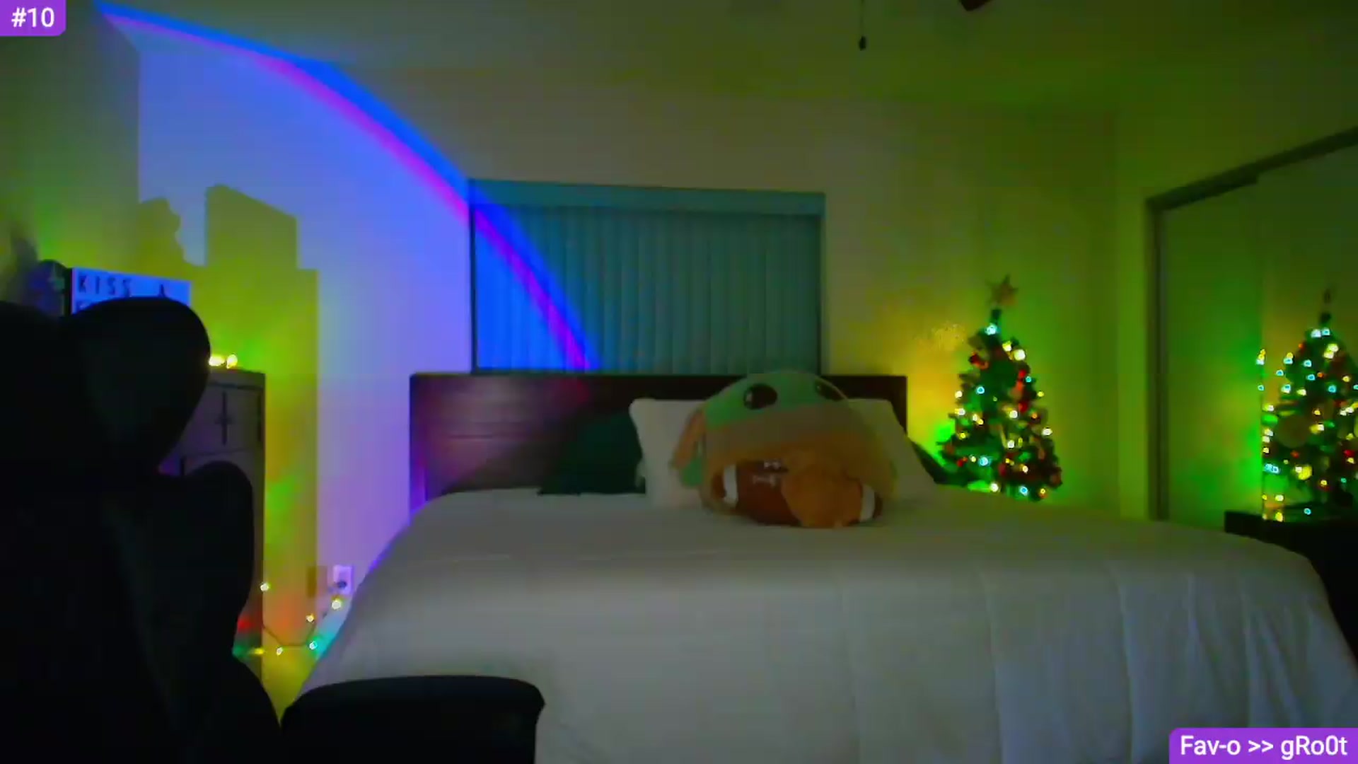 Gallery image thumbnail from Sammy_gray's myfreecams stream on, 05/27/2026, 04:08 image 16 of 20