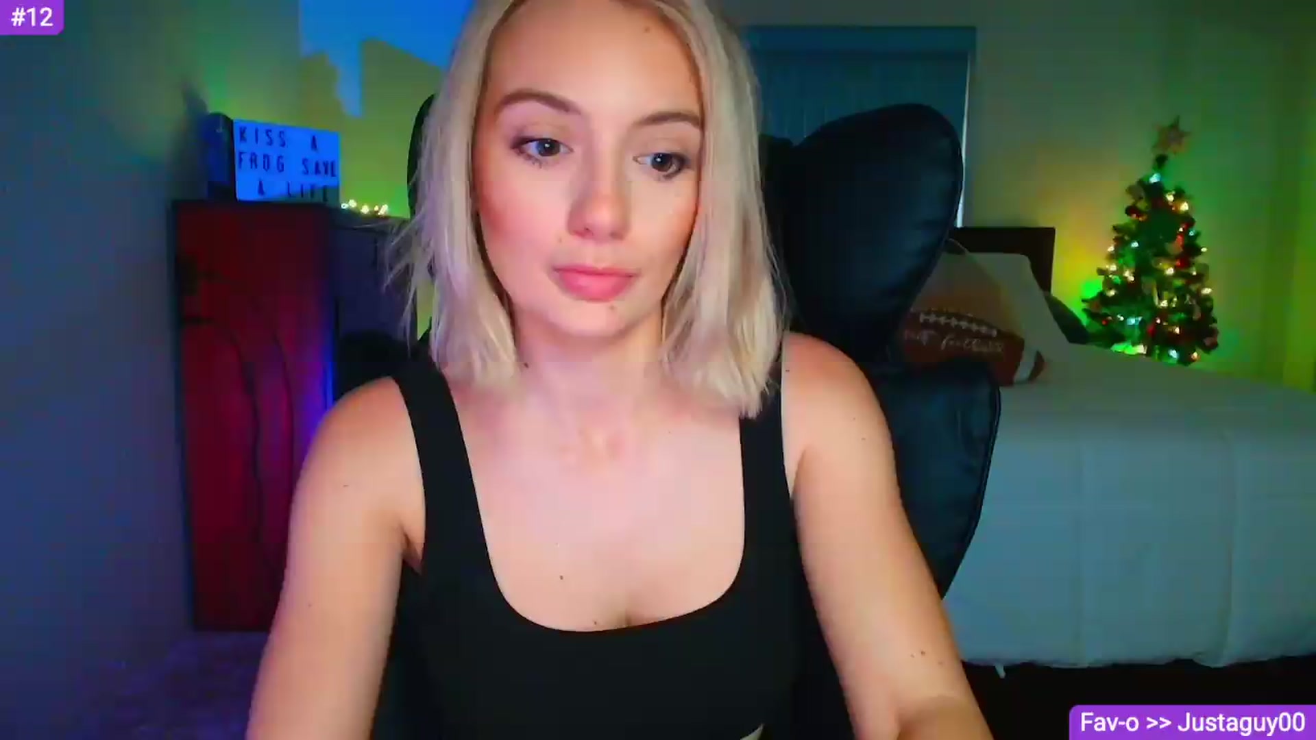 Gallery image thumbnail from Sammy_gray's myfreecams stream on, 05/28/2026, 02:19 image 17 of 20