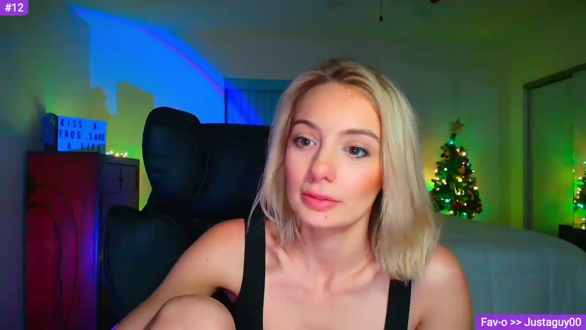 Gallery image thumbnail from Sammy_gray's myfreecams stream on, 05/28/2026, 06:43 image 1 of 20