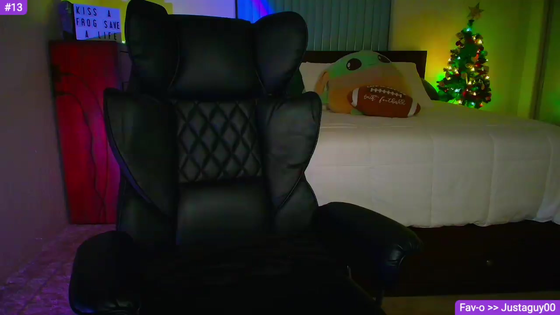 Gallery image thumbnail from Sammy_gray's myfreecams stream on, 05/28/2026, 06:43 image 12 of 20