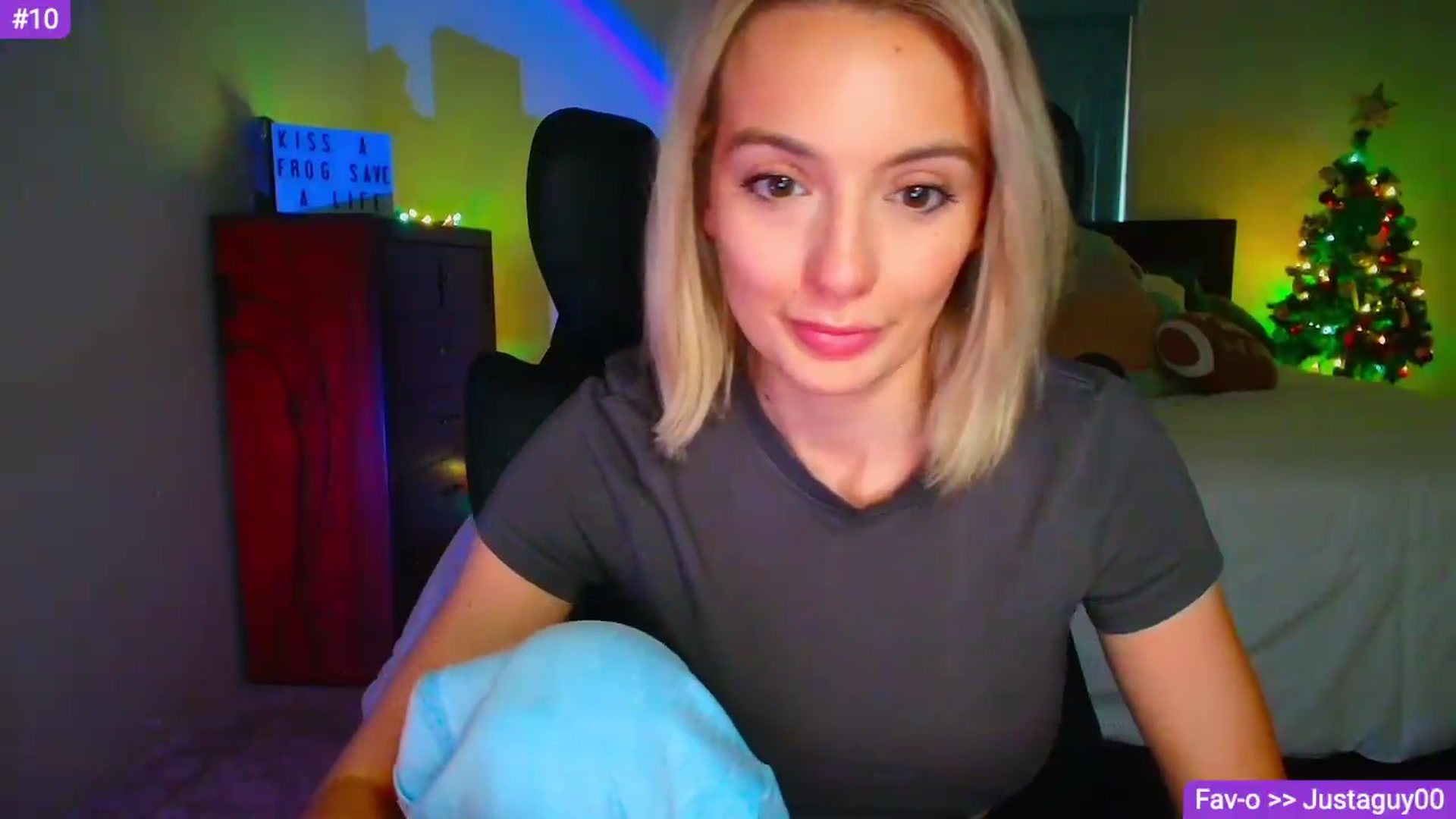 Gallery image thumbnail from Sammy_gray's myfreecams stream on, 05/30/2026, 03:52 image 11 of 20
