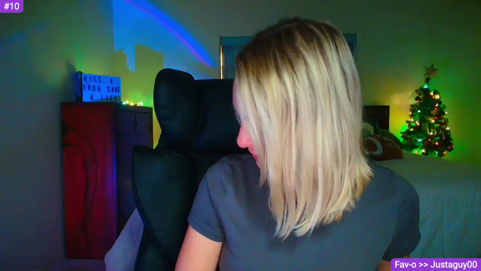 Gallery image thumbnail from Sammy_gray's myfreecams stream on, 05/30/2026, 03:52 image 13 of 20
