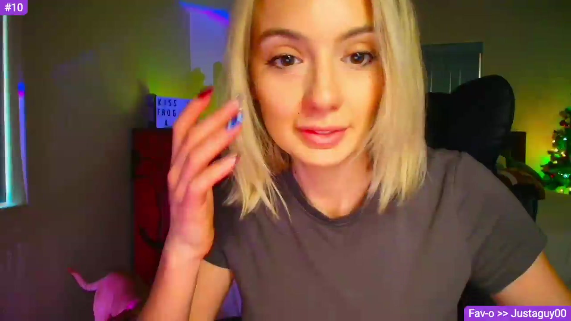 Gallery image thumbnail from Sammy_gray's myfreecams stream on, 05/30/2026, 03:52 image 6 of 20