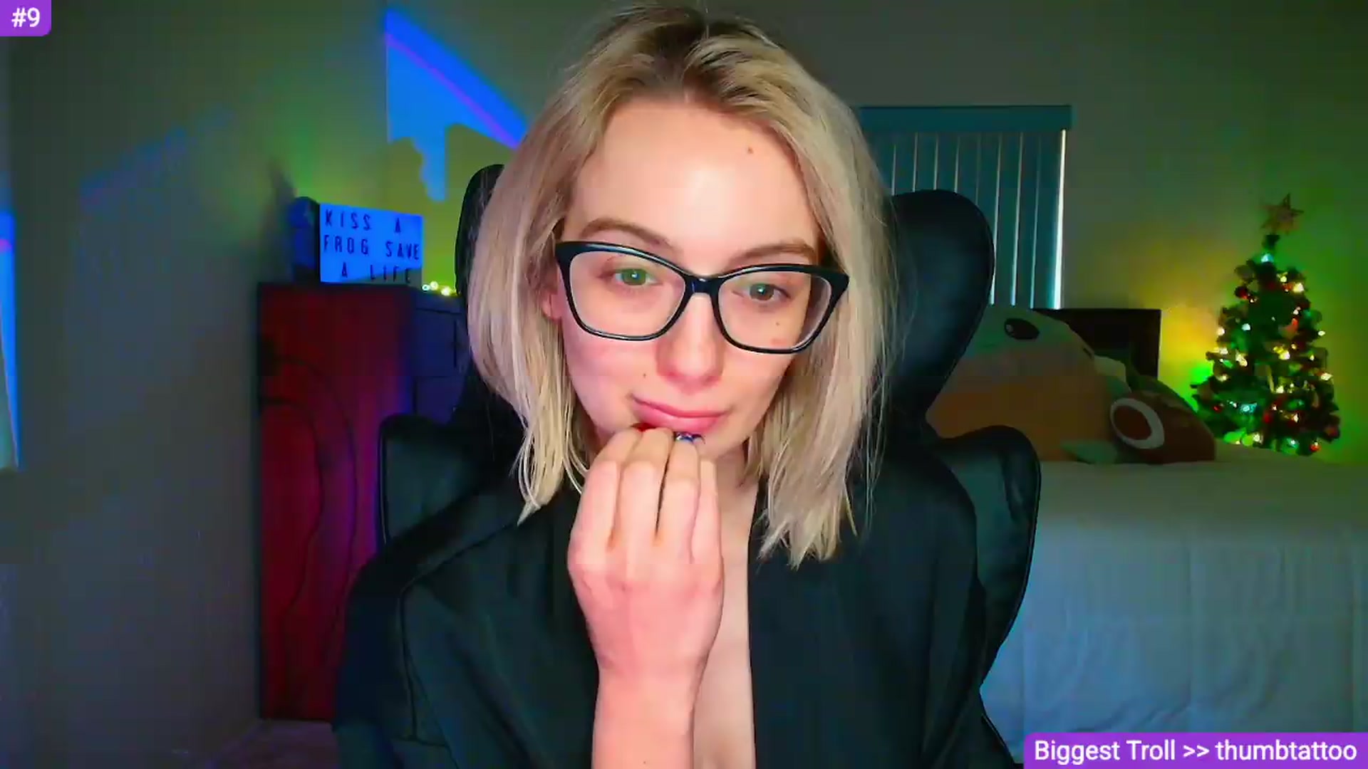 Gallery image thumbnail from Sammy_gray's myfreecams stream on, 05/30/2026, 21:58 image 18 of 20