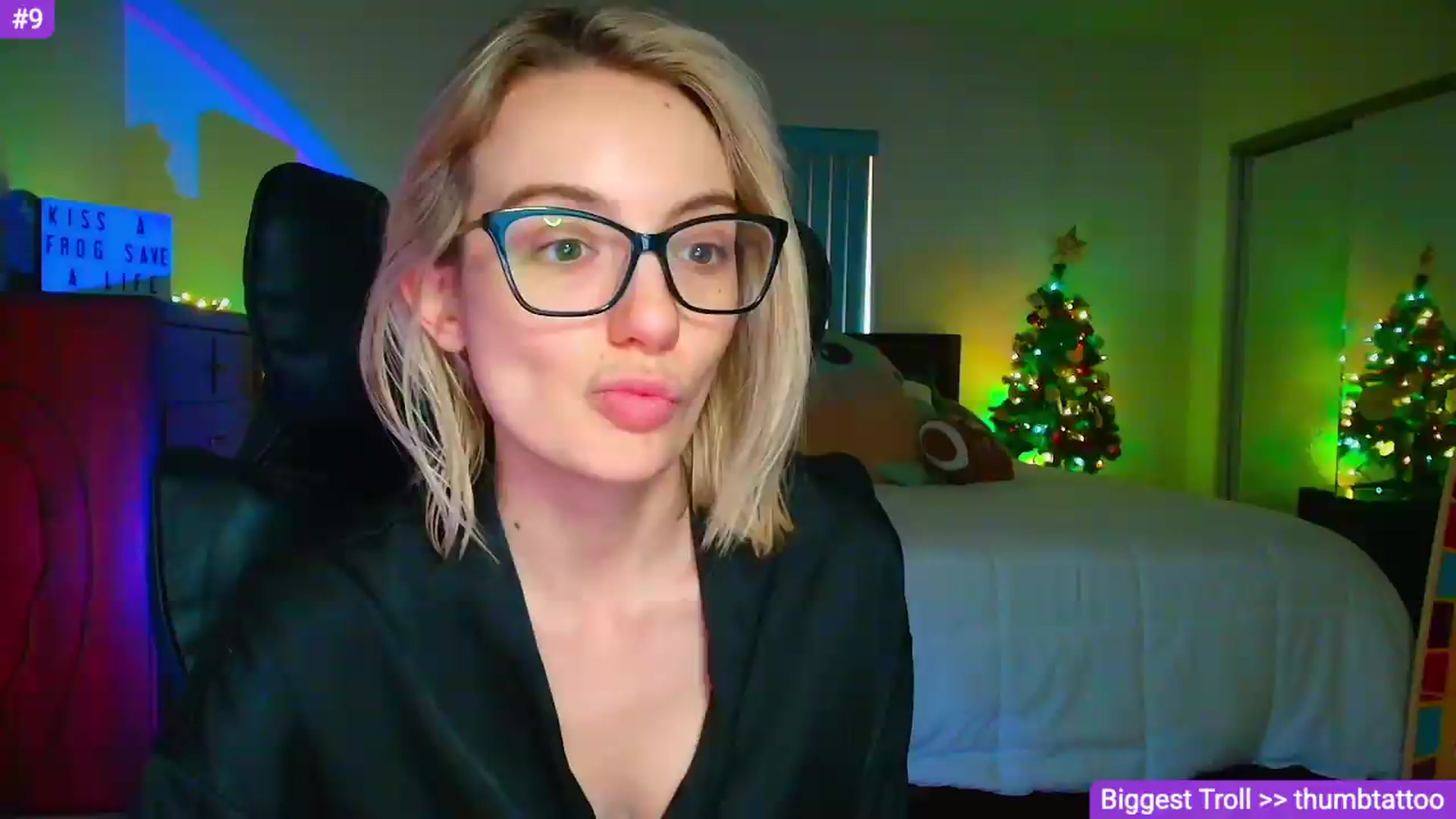 Gallery image thumbnail from Sammy_gray's myfreecams stream on, 05/30/2026, 21:58 image 9 of 20