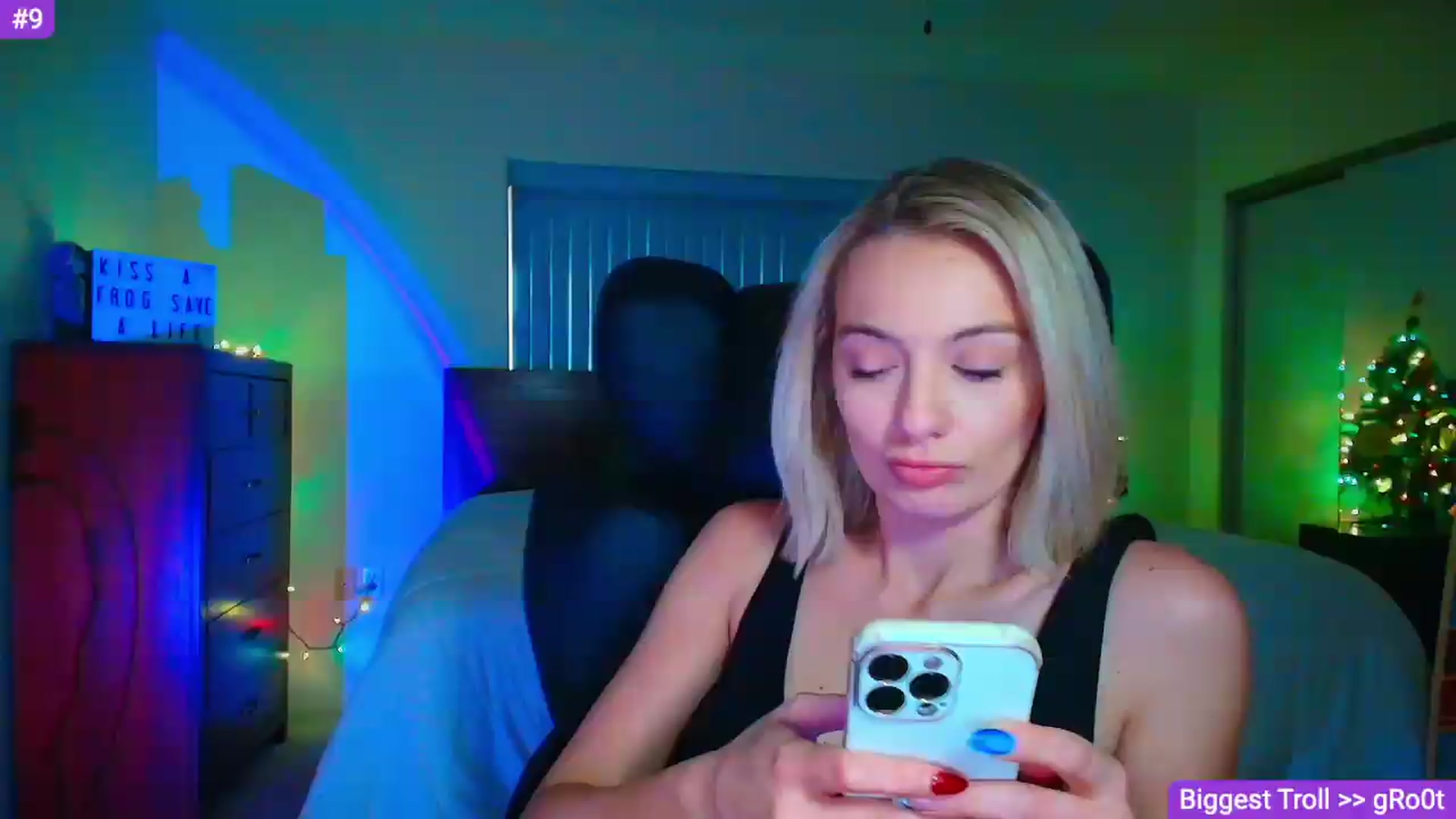Gallery image thumbnail from Sammy_gray's myfreecams stream on, 06/01/2026, 01:25 image 1 of 20