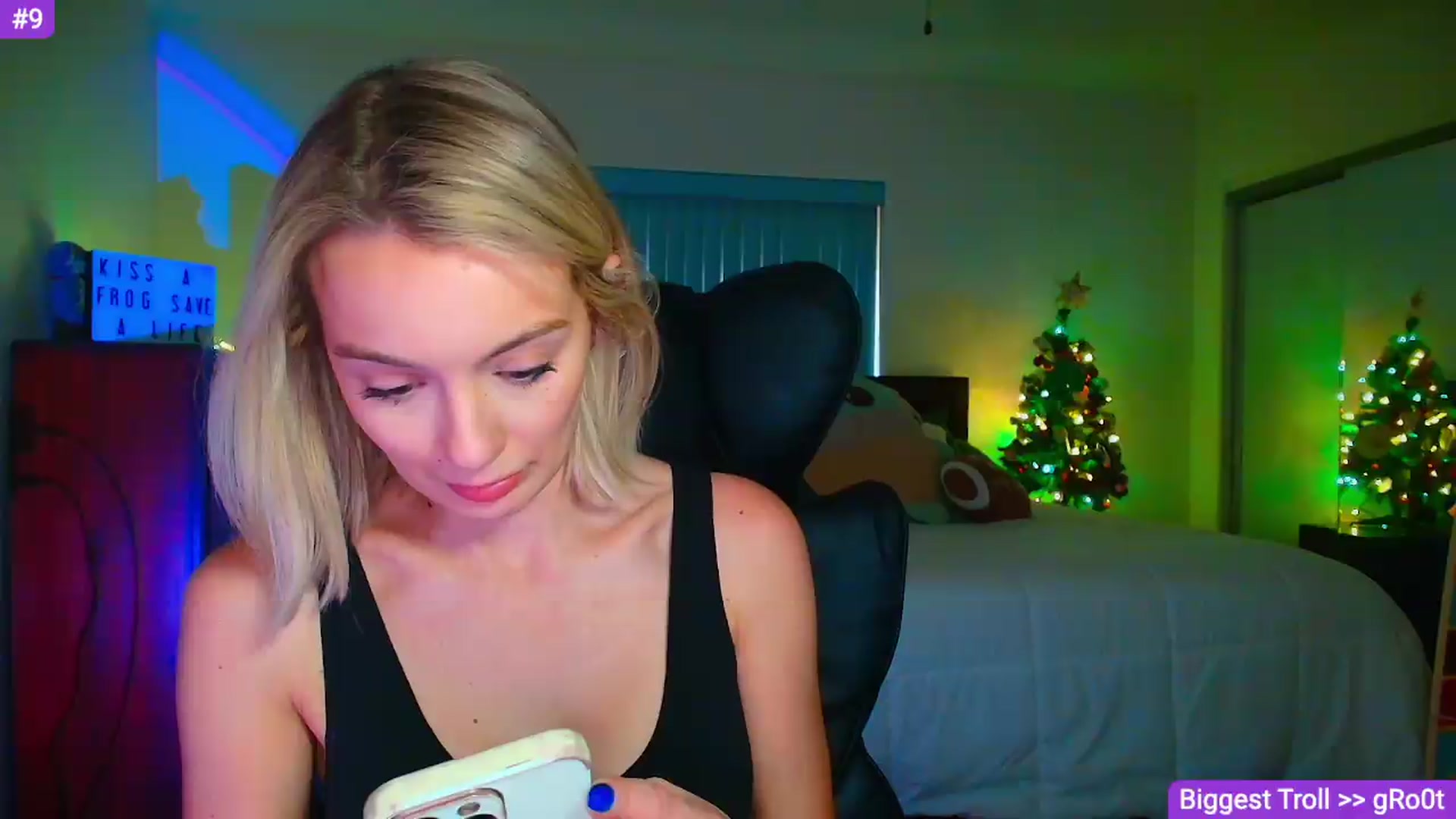Gallery image thumbnail from Sammy_gray's myfreecams stream on, 06/01/2026, 01:25 image 7 of 20