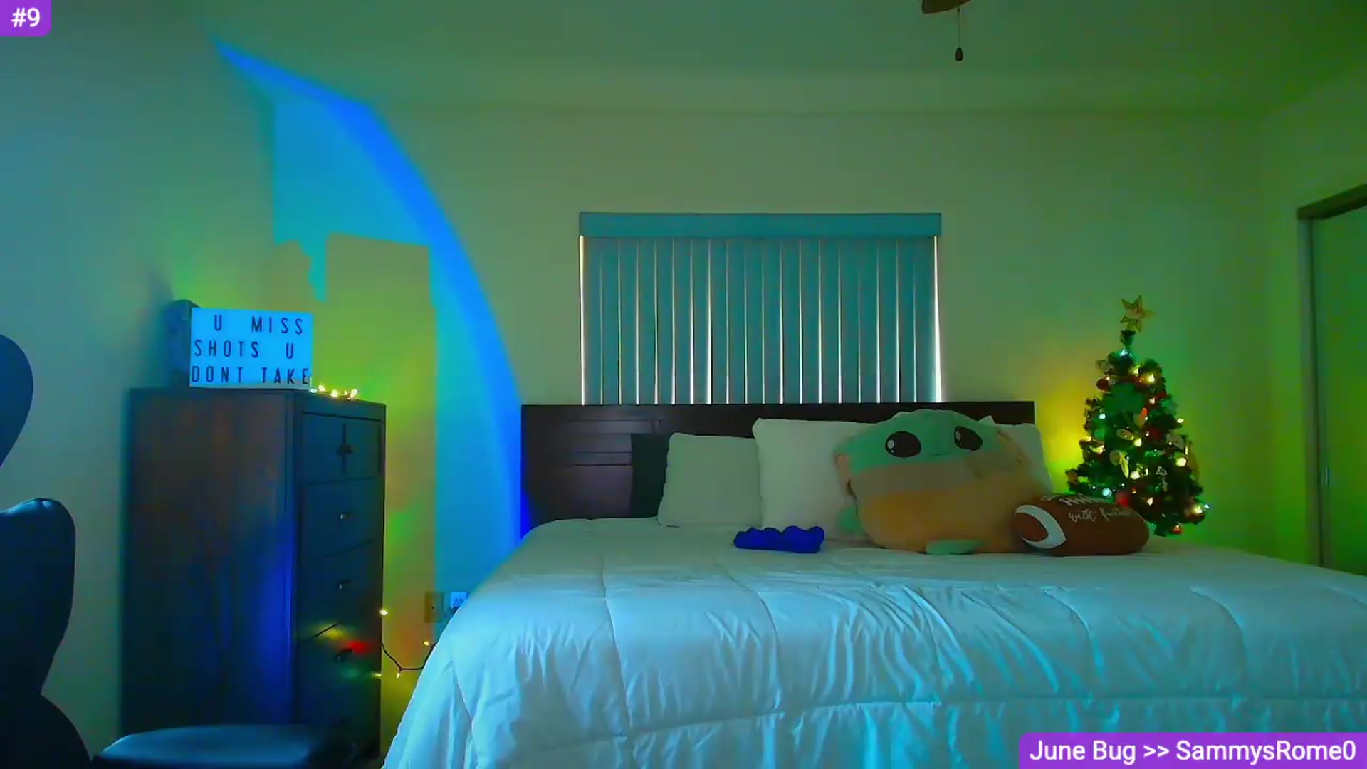 Gallery image thumbnail from Sammy_gray's myfreecams stream on, 06/06/2026, 22:33 image 18 of 20