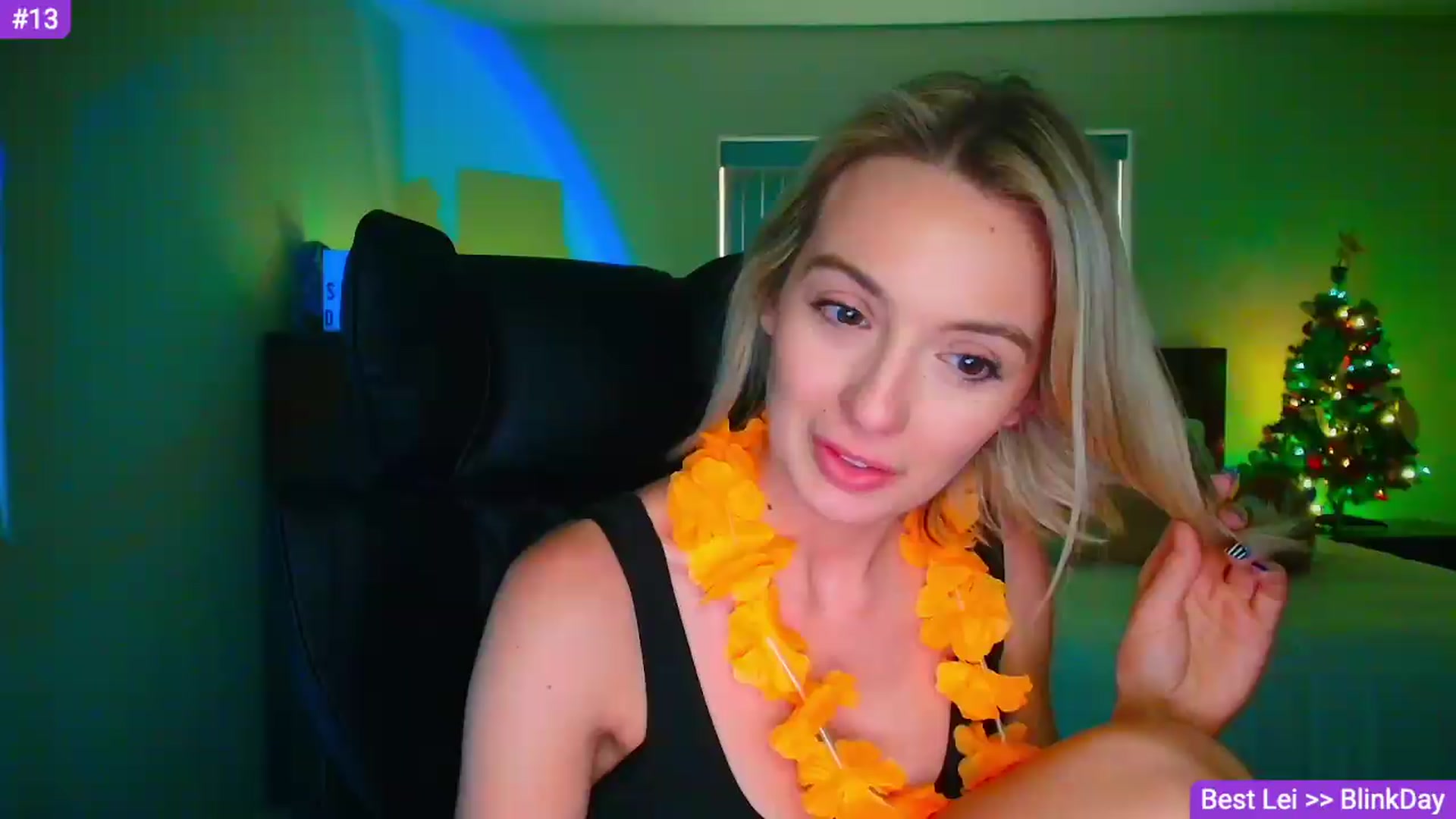 Gallery image thumbnail from Sammy_gray's myfreecams stream on, 06/08/2026, 24:00 image 17 of 20