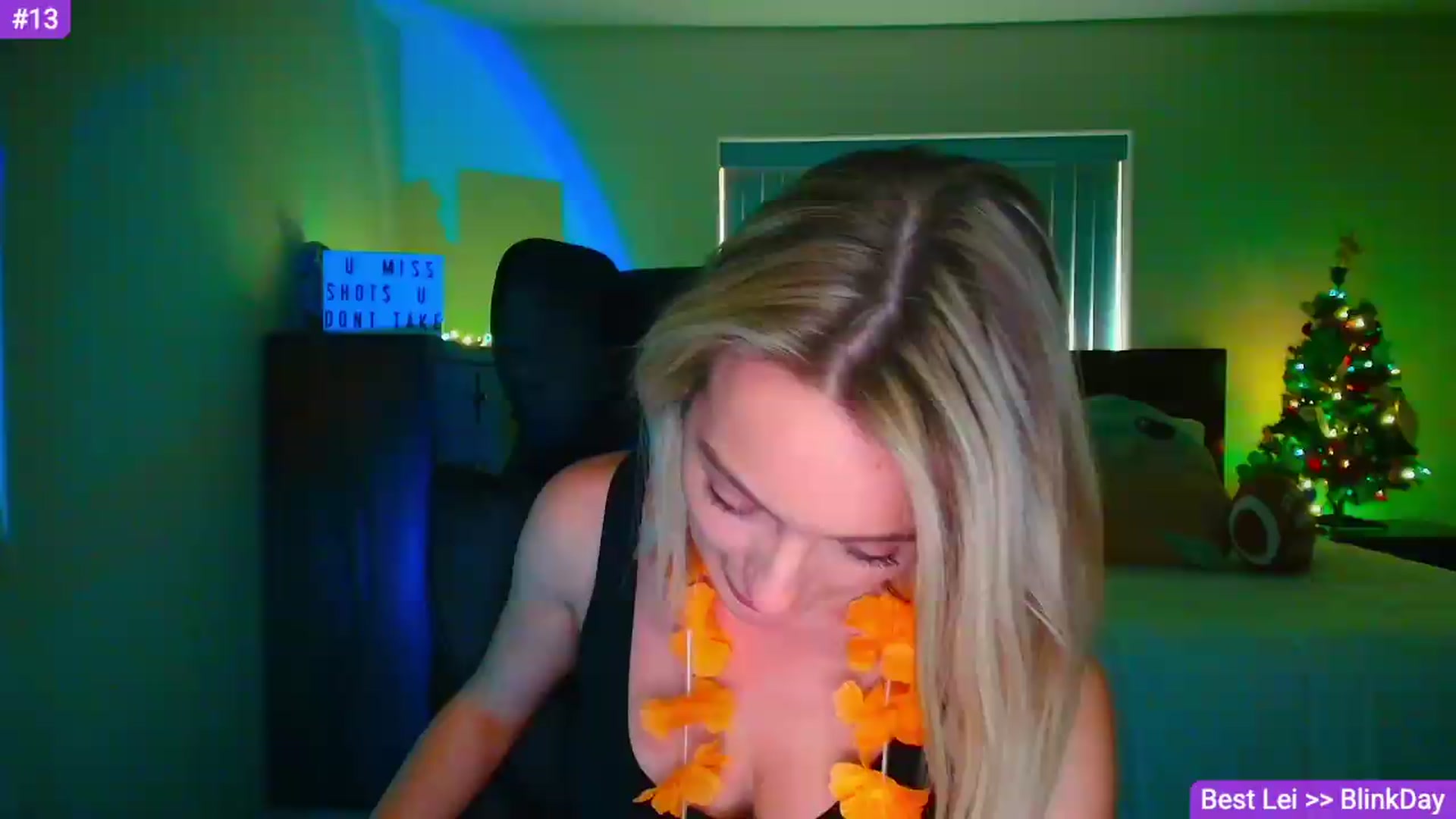 Gallery image thumbnail from Sammy_gray's myfreecams stream on, 06/08/2026, 24:00 image 20 of 20