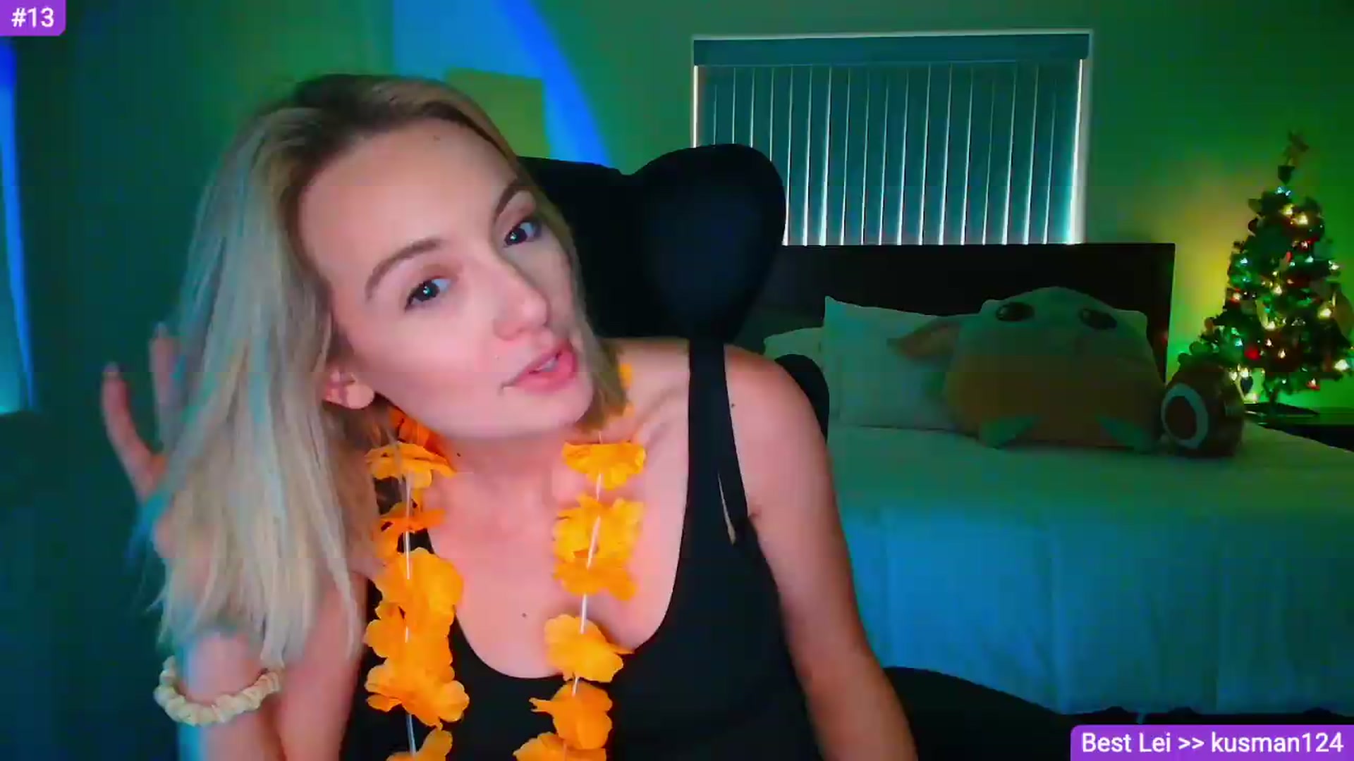 Gallery image thumbnail from Sammy_gray's myfreecams stream on, 06/08/2026, 24:00 image 6 of 20