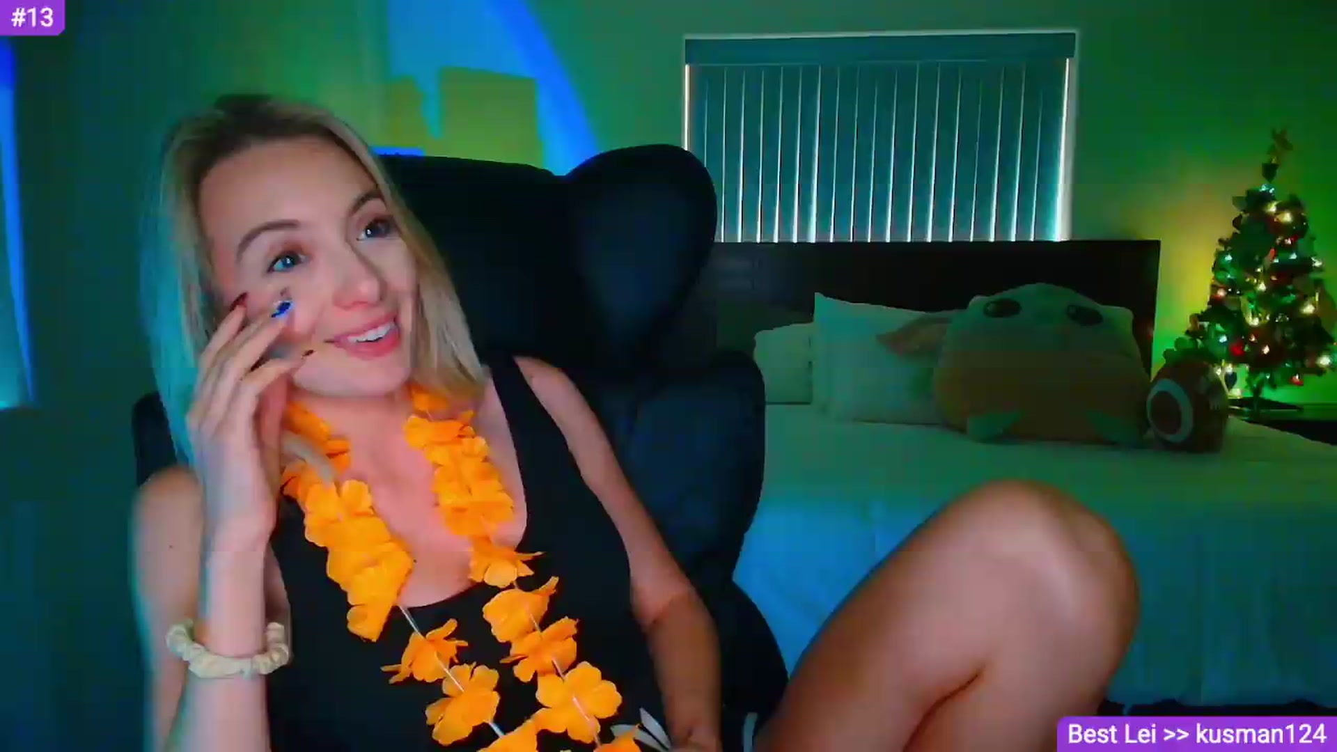 Gallery image thumbnail from Sammy_gray's myfreecams stream on, 06/08/2026, 24:00 image 4 of 20