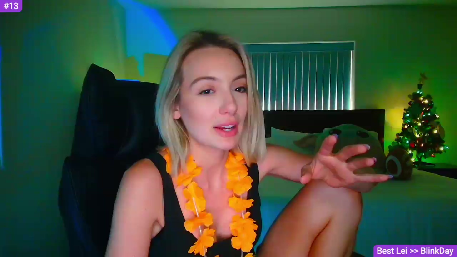 Gallery image thumbnail from Sammy_gray's myfreecams stream on, 06/08/2026, 24:00 image 19 of 20