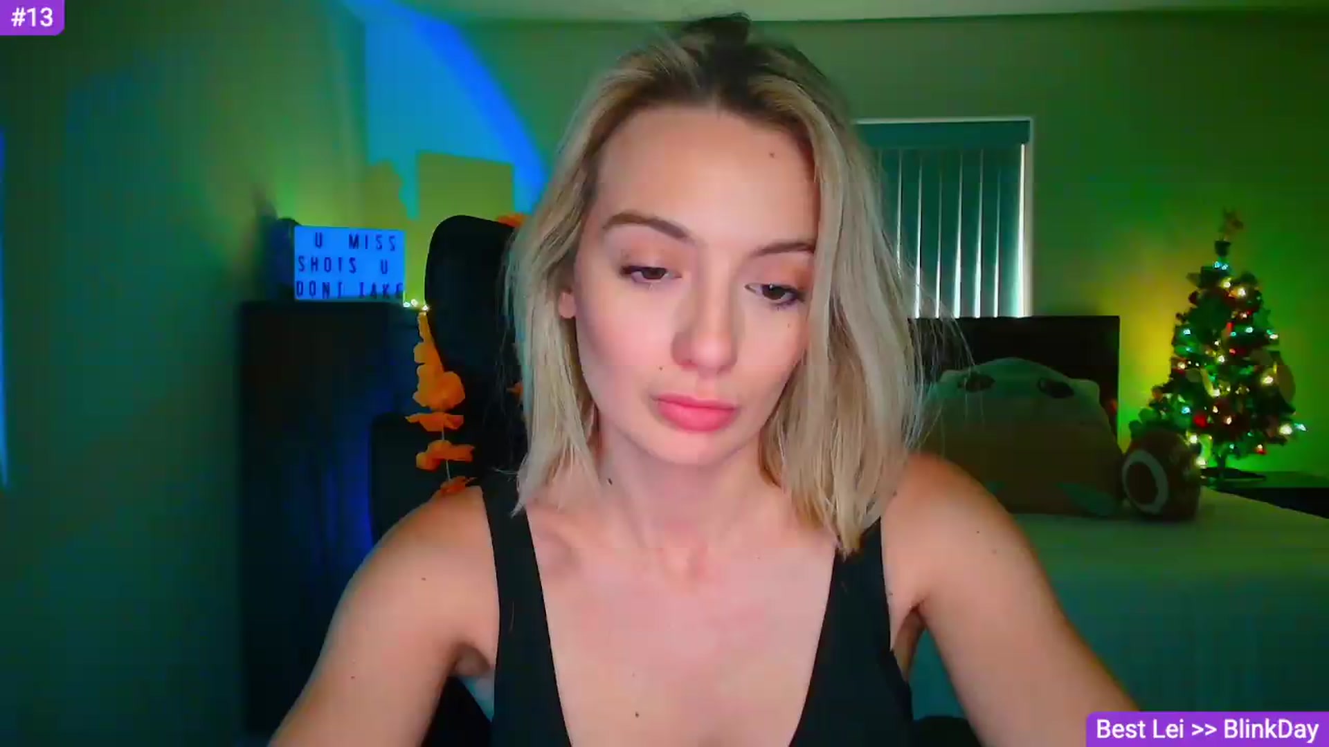 Gallery image thumbnail from Sammy_gray's myfreecams stream on, 06/08/2026, 24:49 image 7 of 20