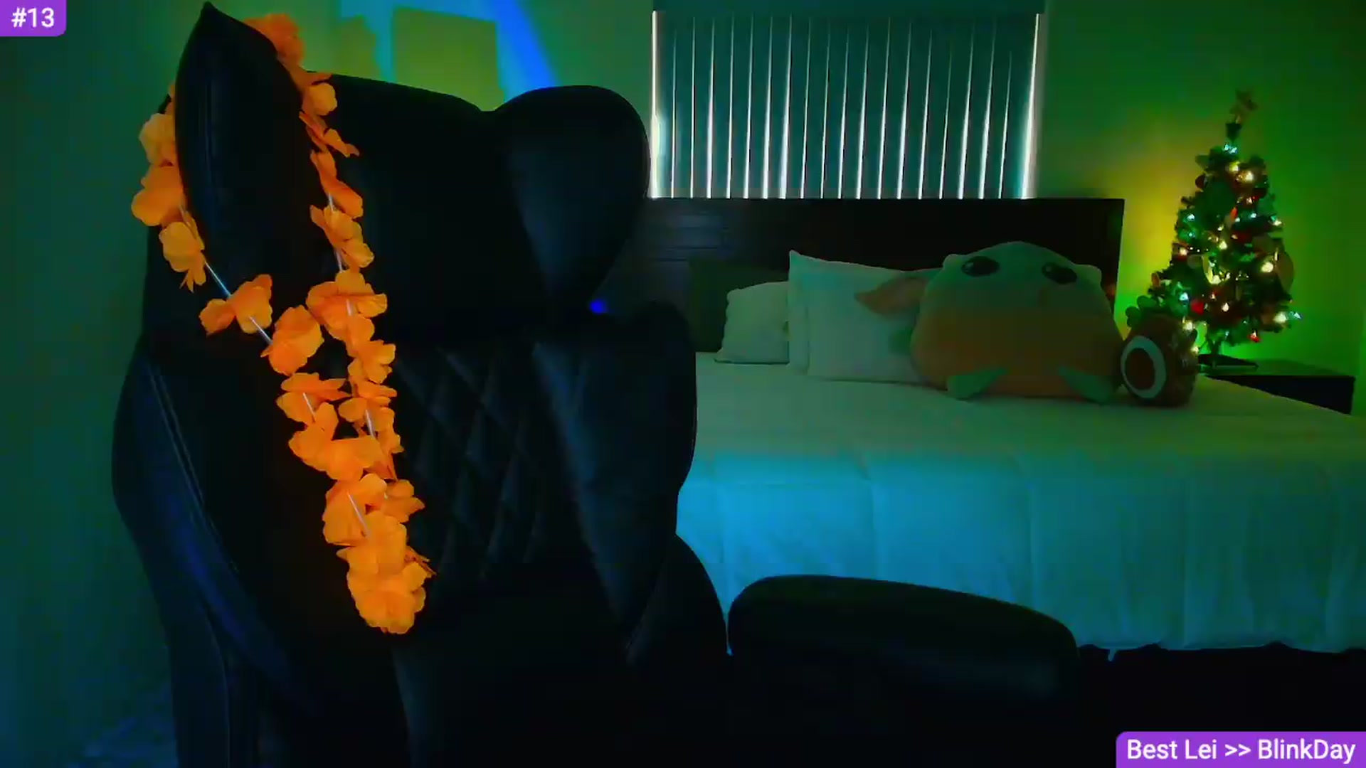 Gallery image thumbnail from Sammy_gray's myfreecams stream on, 06/08/2026, 24:49 image 18 of 20