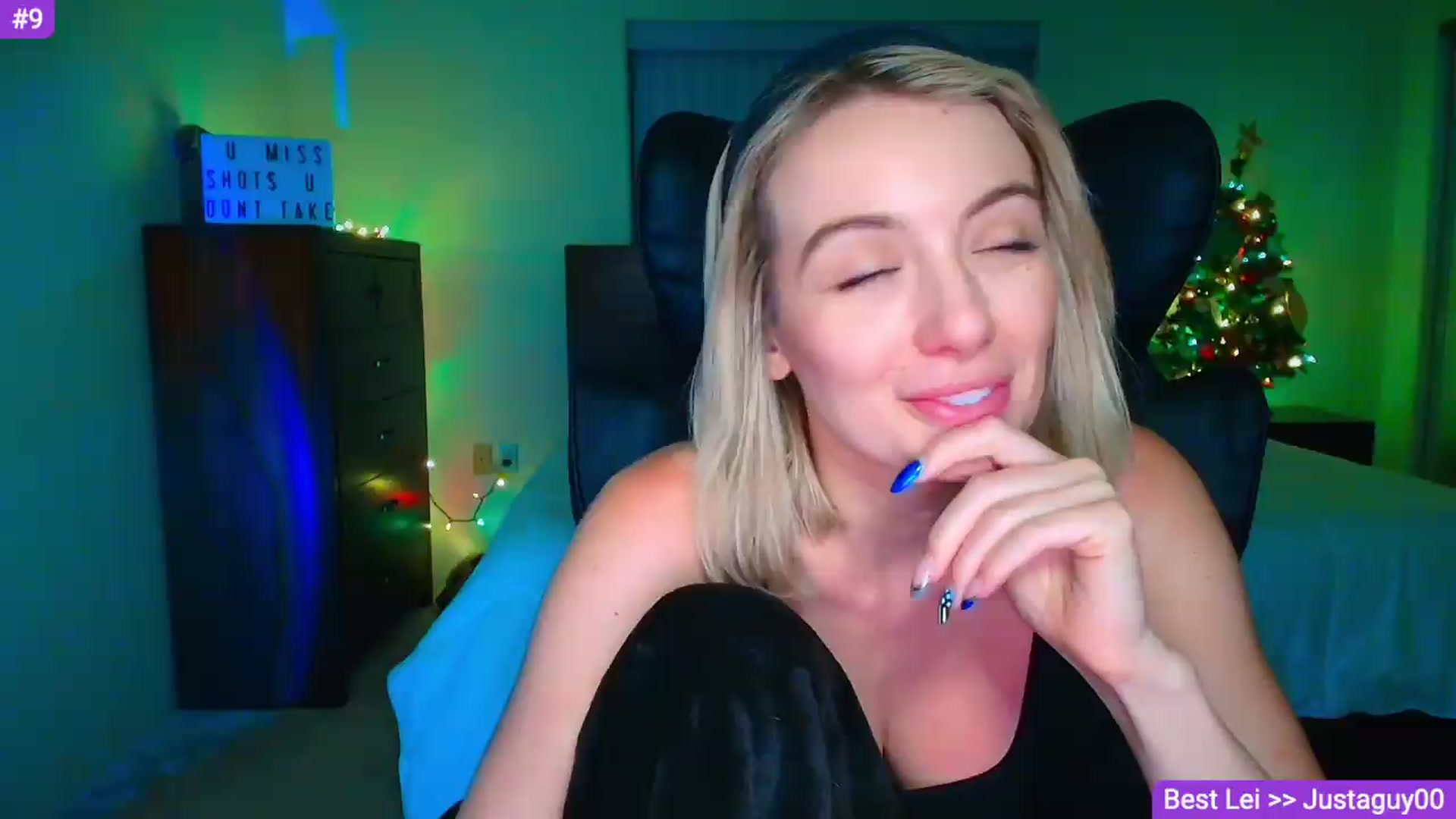 Gallery image thumbnail from Sammy_gray's myfreecams stream on, 06/11/2026, 08:42 image 19 of 20