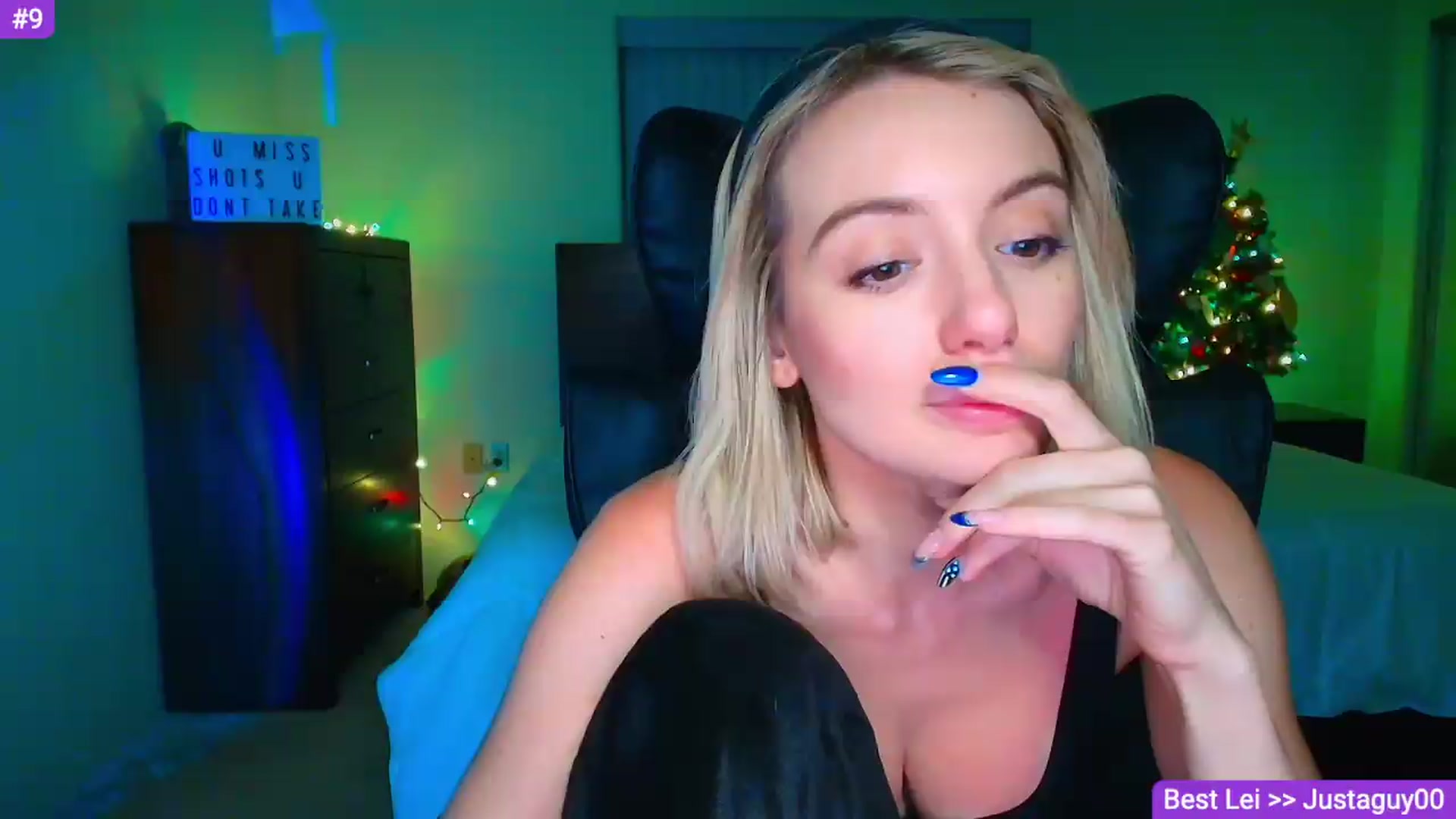 Gallery image thumbnail from Sammy_gray's myfreecams stream on, 06/11/2026, 08:42 image 18 of 20