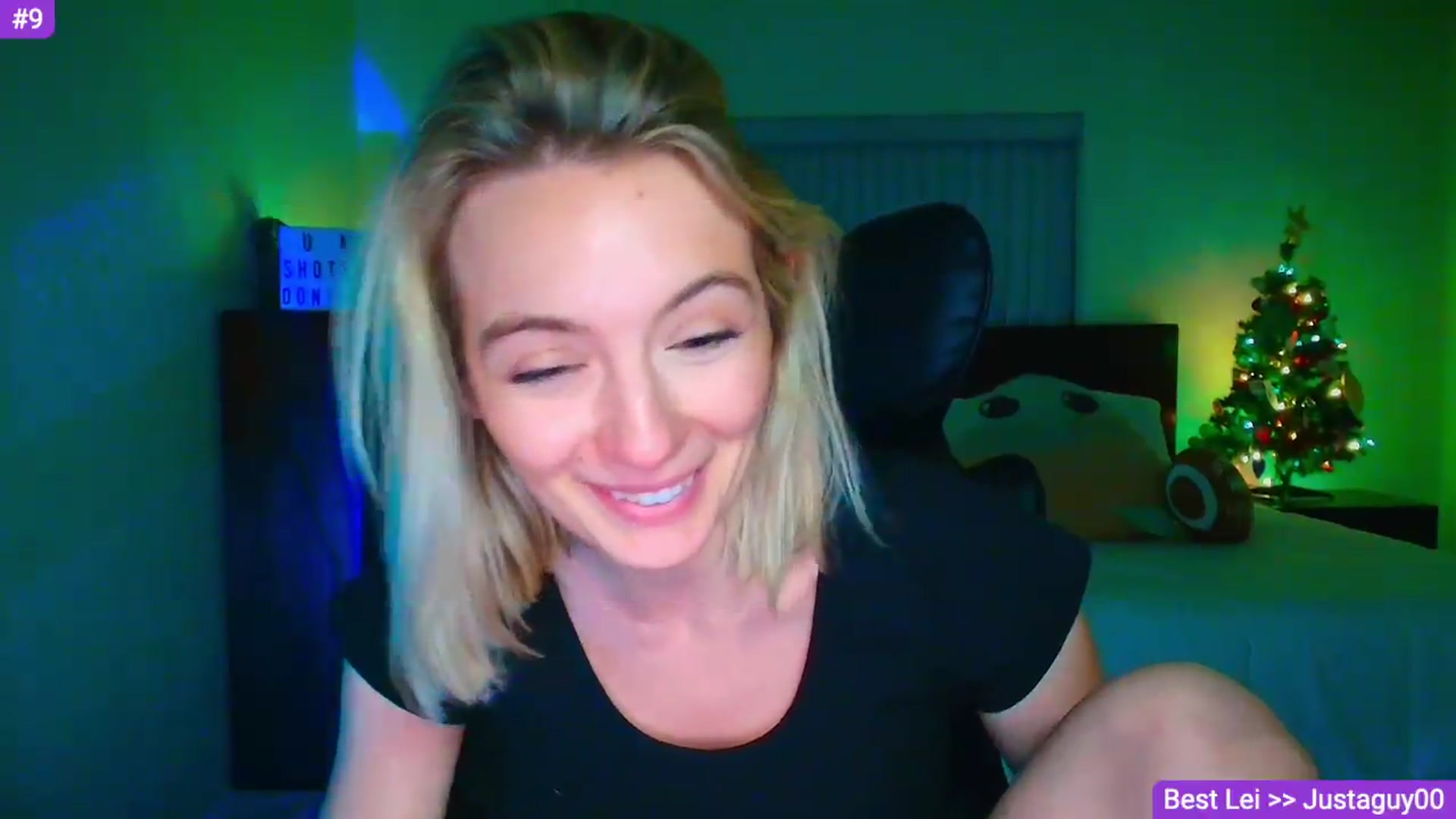 Gallery image thumbnail from Sammy_gray's myfreecams stream on, 06/12/2026, 07:03 image 6 of 20