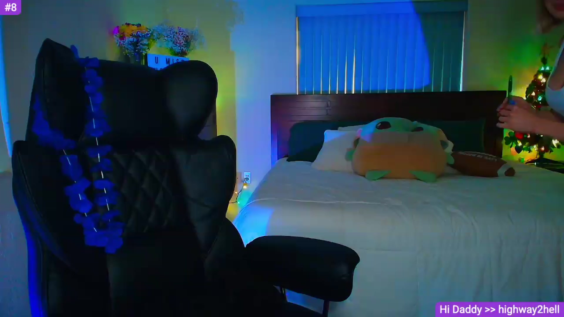 Gallery image thumbnail from Sammy_gray's myfreecams stream on, 06/19/2026, 03:51 image 13 of 20