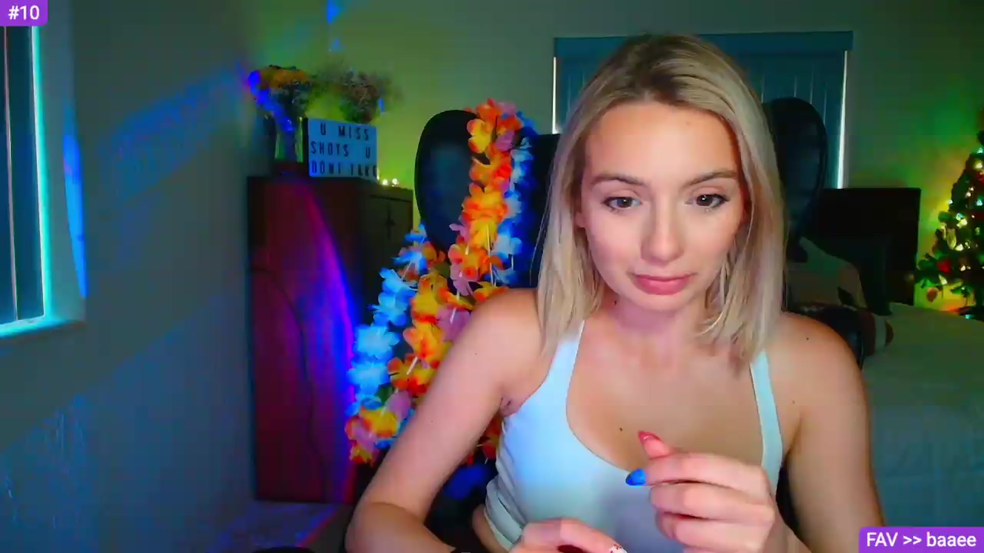 Gallery image thumbnail from Sammy_gray's myfreecams stream on, 06/24/2026, 01:55 image 8 of 20