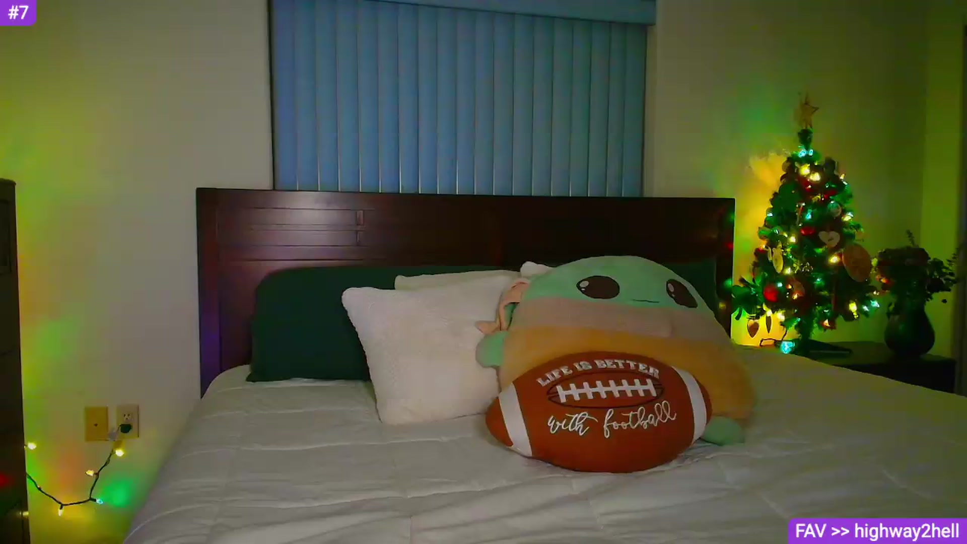 Gallery image thumbnail from Sammy_gray's myfreecams stream on, 06/27/2026, 06:39 image 18 of 20