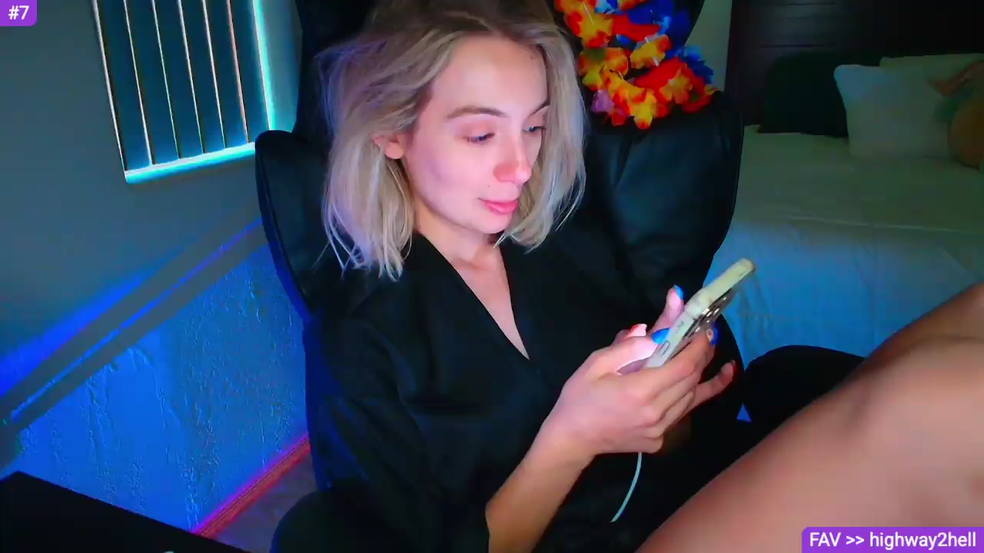 Gallery image thumbnail from Sammy_gray's myfreecams stream on, 06/27/2026, 17:11 image 20 of 20