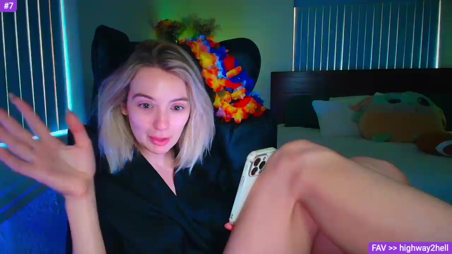 Gallery image thumbnail from Sammy_gray's myfreecams stream on, 06/27/2026, 17:11 image 13 of 20