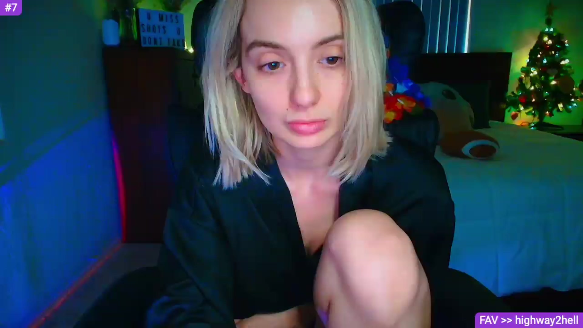 Gallery image thumbnail from Sammy_gray's myfreecams stream on, 06/27/2026, 21:05 image 11 of 20
